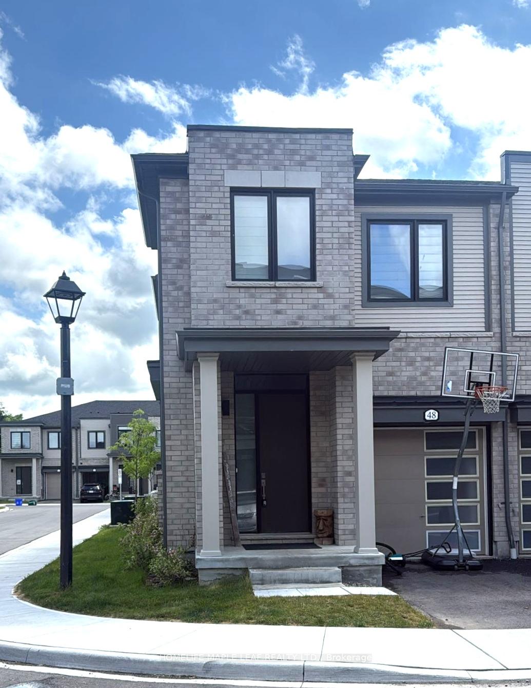 Photo 2 of 48 Sorbara Way, Whitby, Brooklin — HOMEH