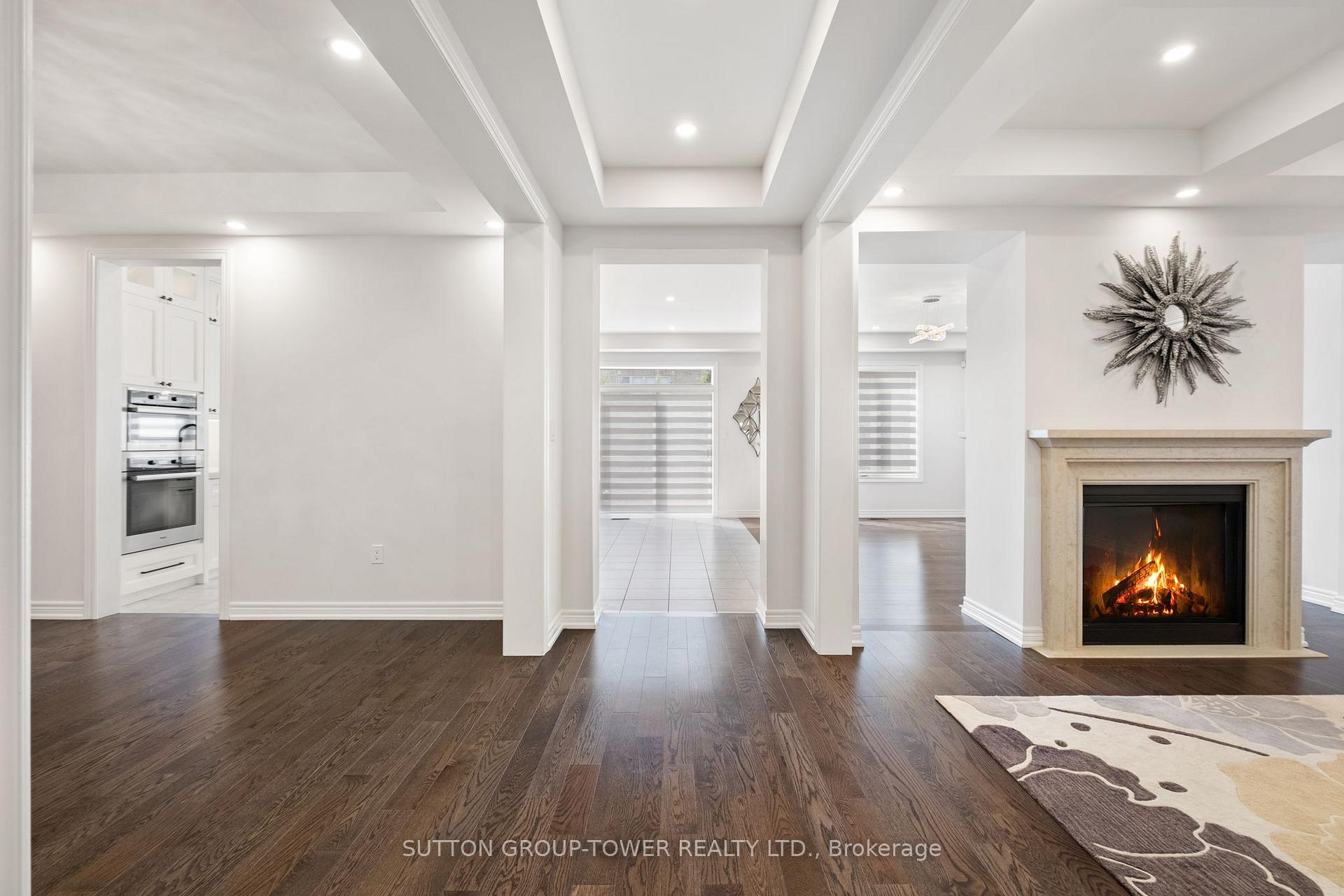 Photo 5 of 10 Alistair Crescent, Vaughan, Kleinburg — HOMEH