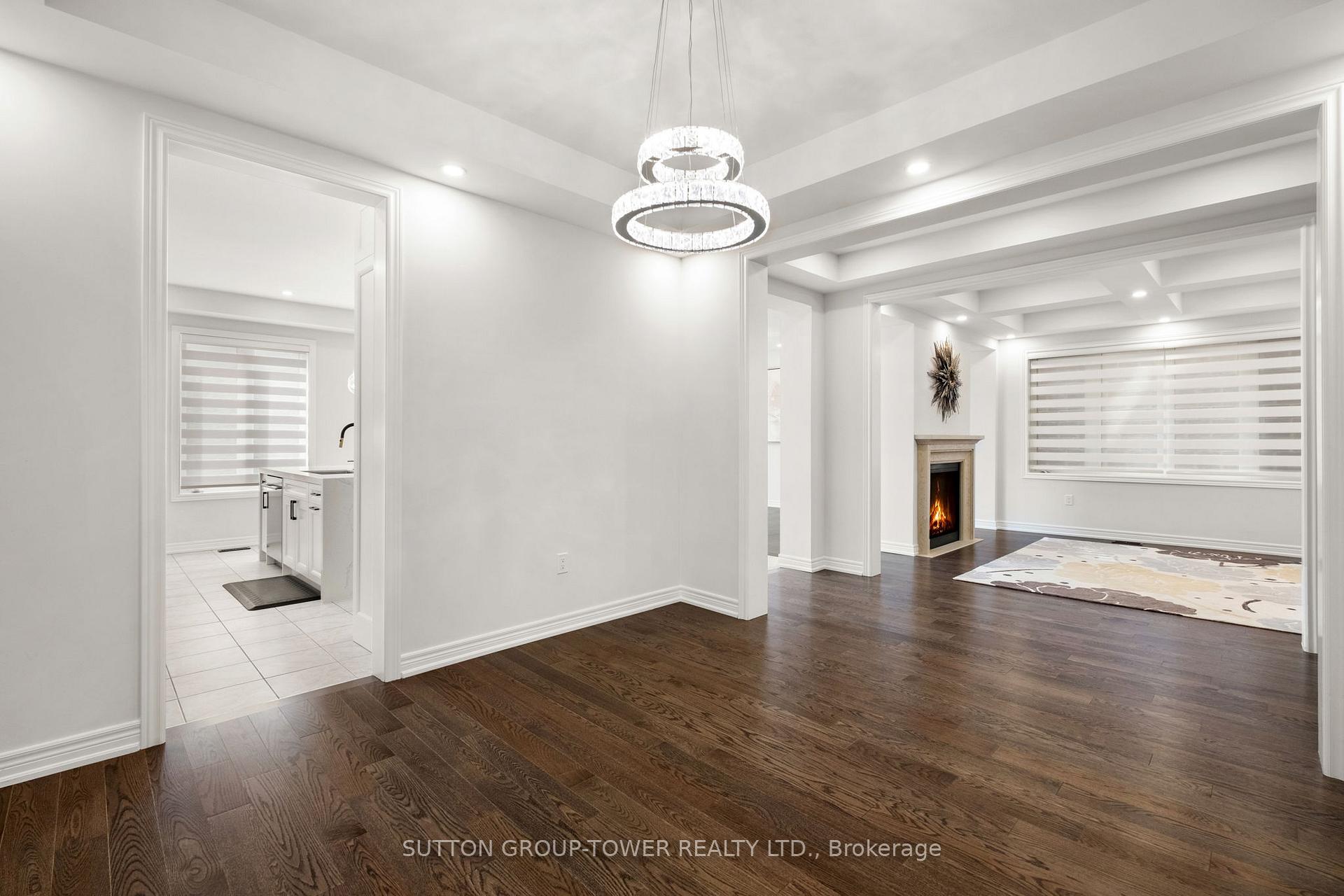 Photo 9 of 10 Alistair Crescent, Vaughan, Kleinburg — HOMEH