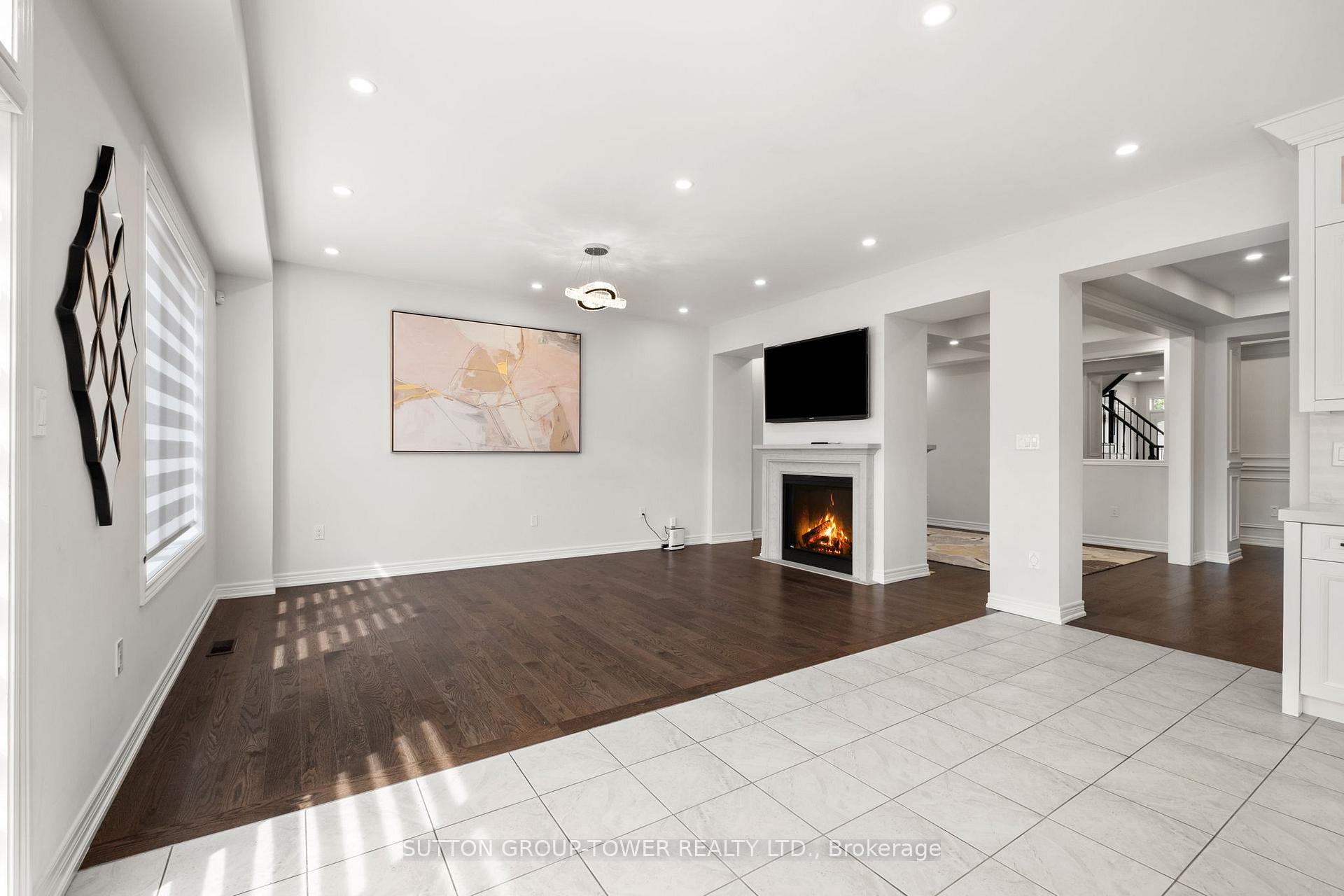 Photo 10 of 10 Alistair Crescent, Vaughan, Kleinburg — HOMEH