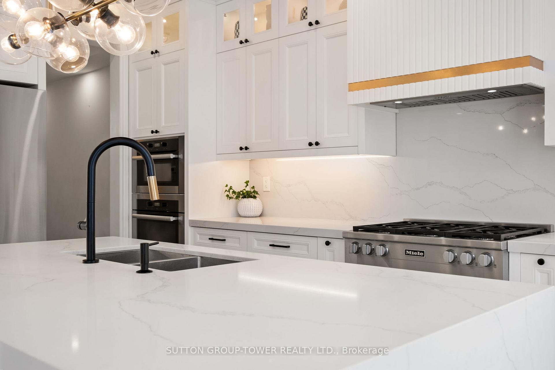 Photo 15 of 10 Alistair Crescent, Vaughan, Kleinburg — HOMEH