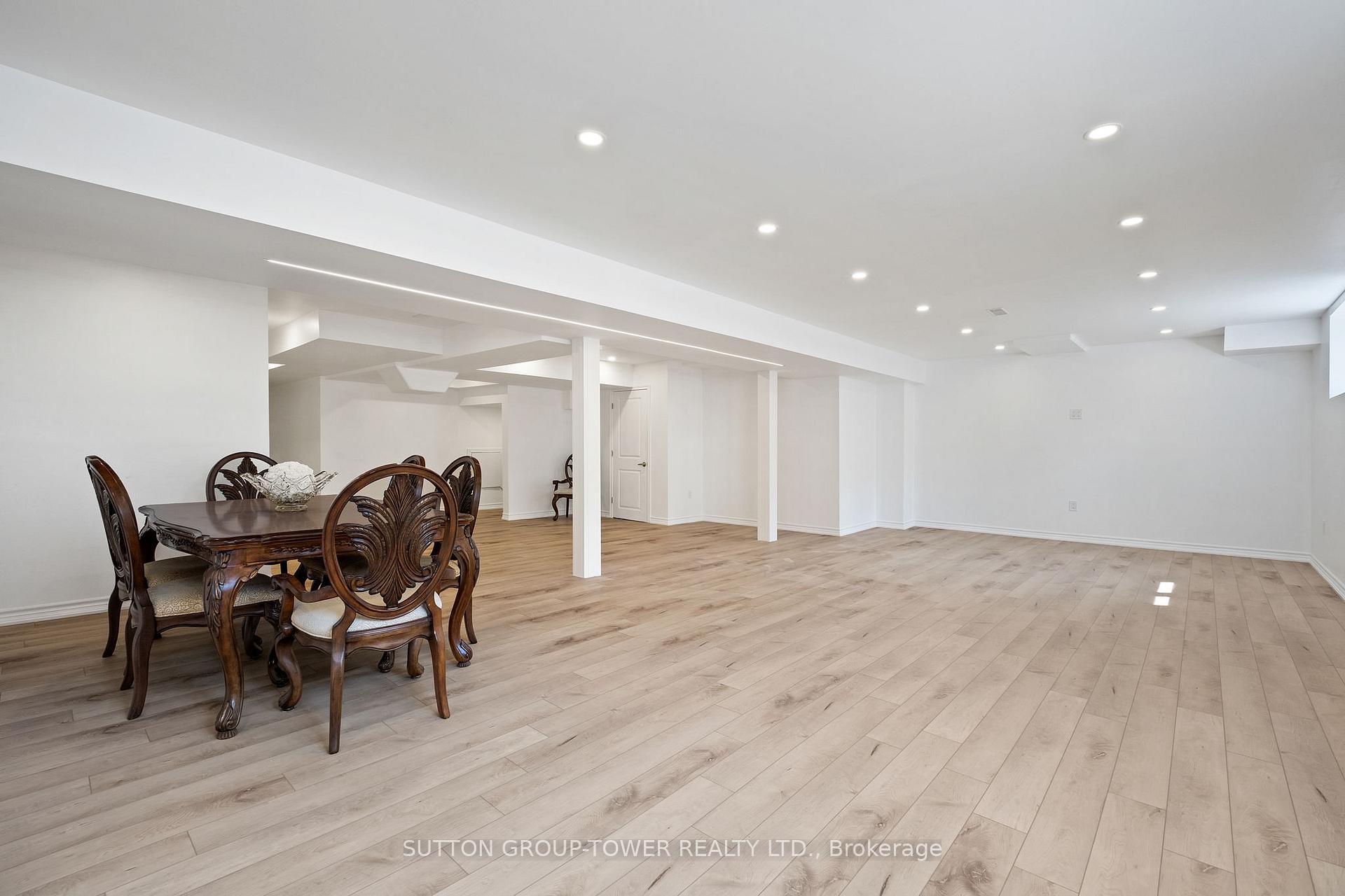 Photo 40 of 10 Alistair Crescent, Vaughan, Kleinburg — HOMEH