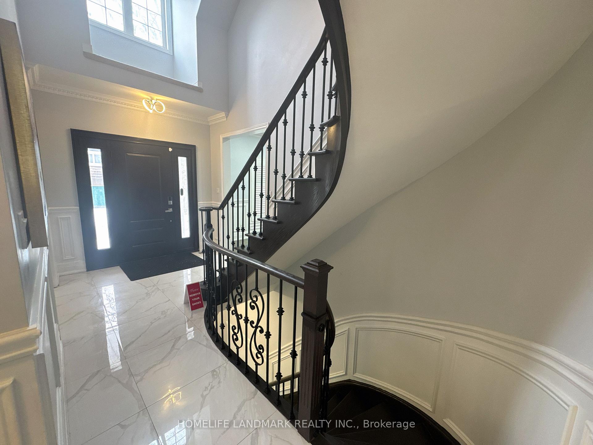 Photo 8 of 22 Milne Lane, Markham, Bullock — HOMEH