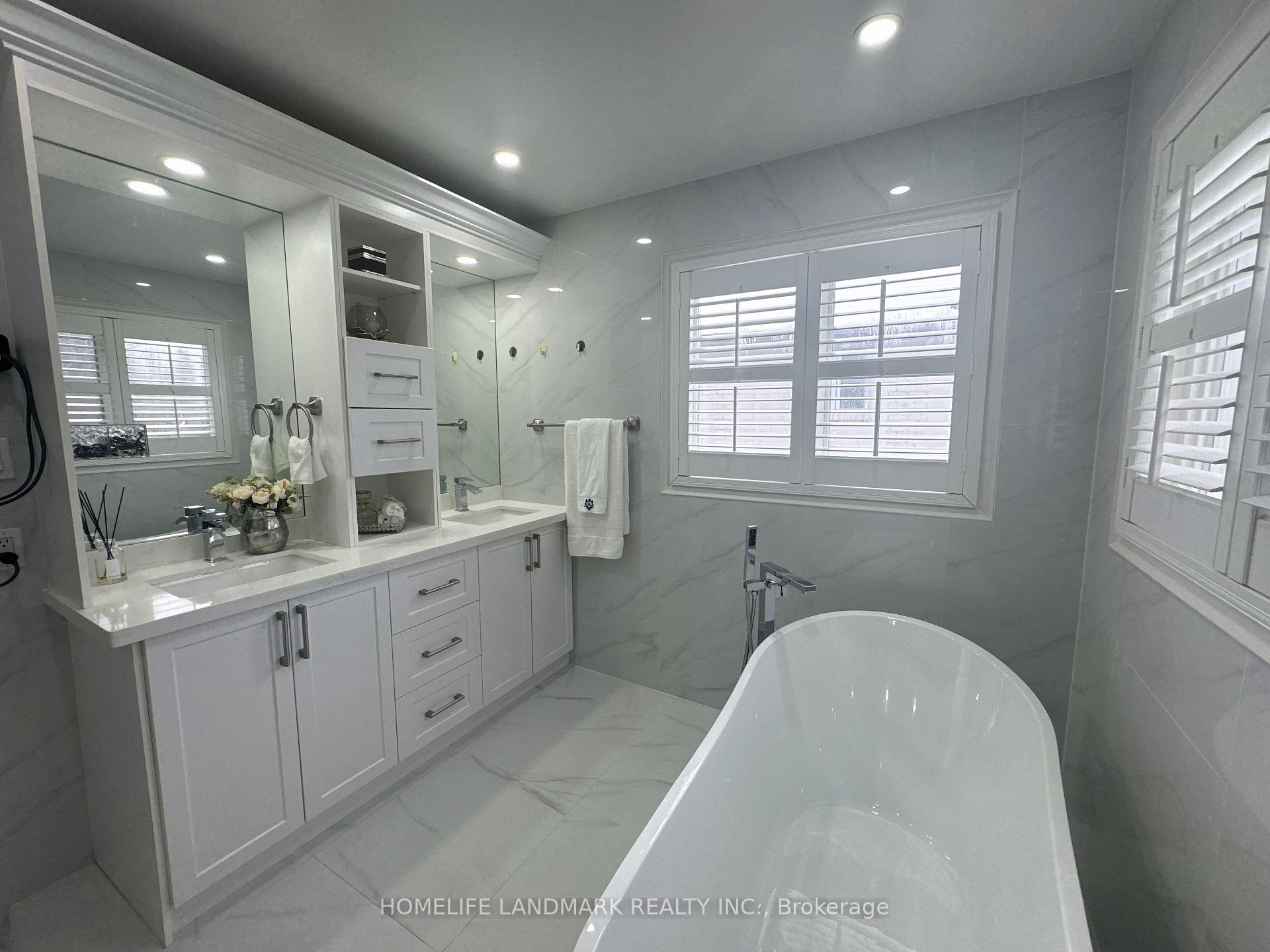Photo 11 of 22 Milne Lane, Markham, Bullock — HOMEH