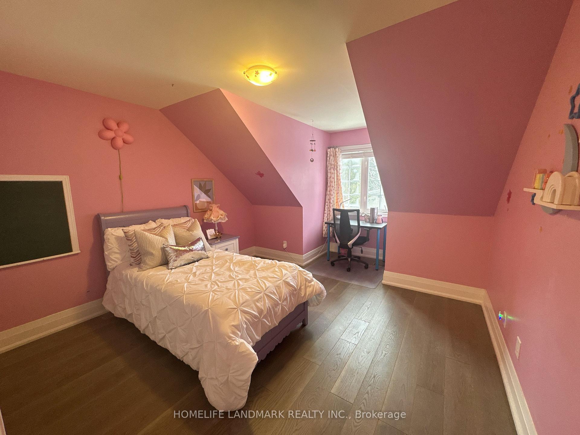 Photo 13 of 22 Milne Lane, Markham, Bullock — HOMEH
