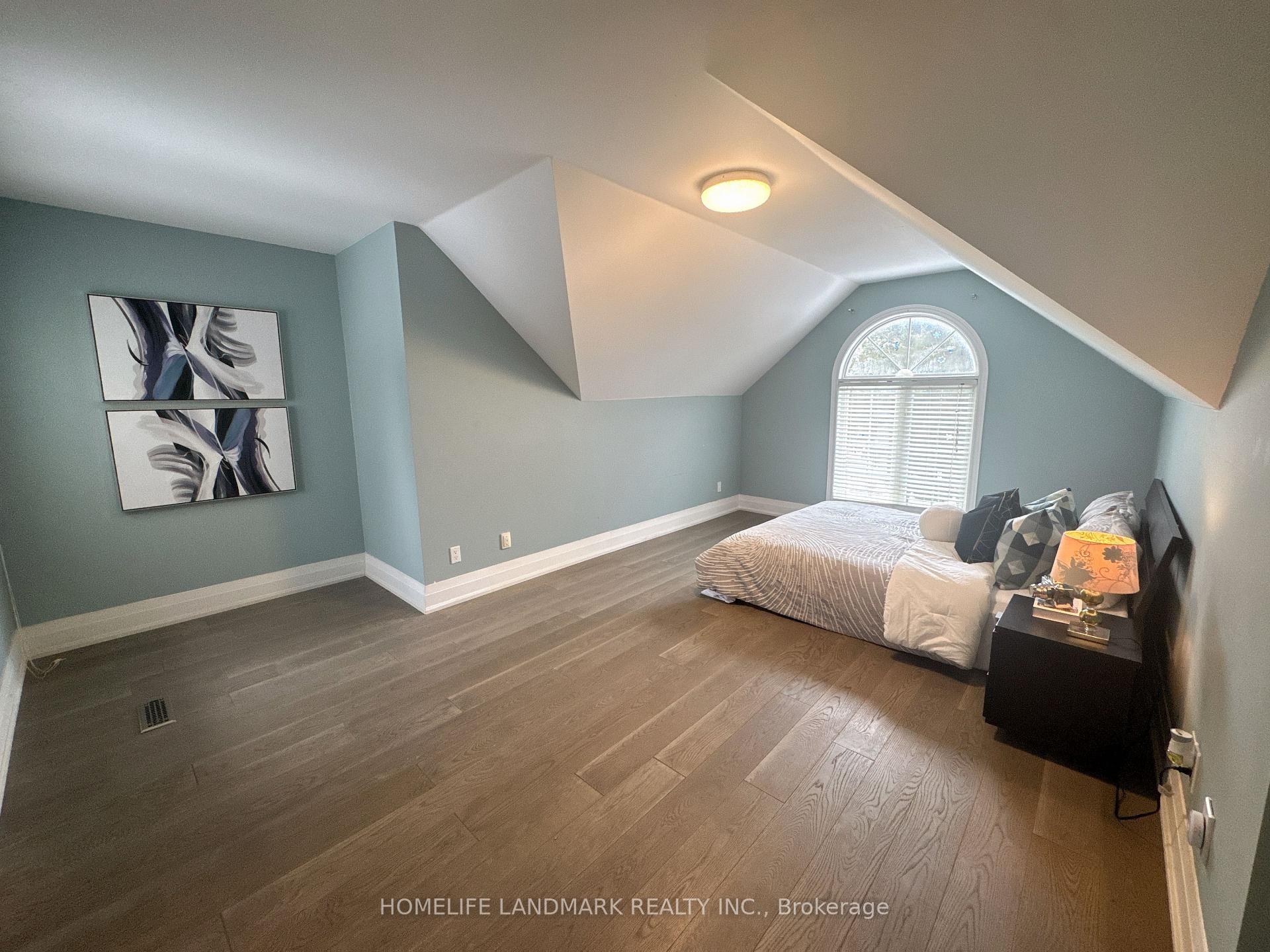 Photo 16 of 22 Milne Lane, Markham, Bullock — HOMEH