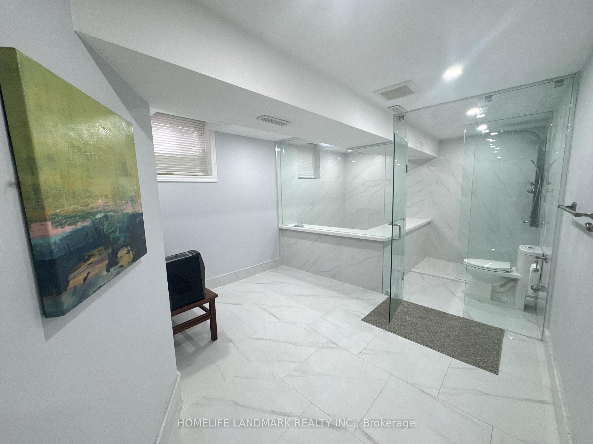 Photo 21 of 22 Milne Lane, Markham, Bullock — HOMEH