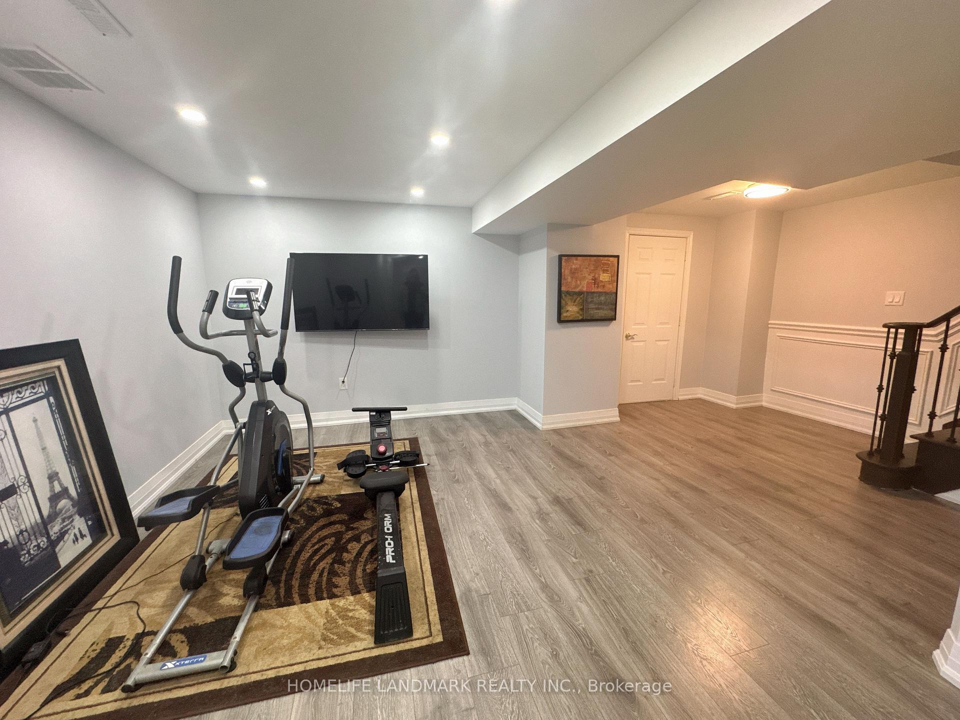 Photo 22 of 22 Milne Lane, Markham, Bullock — HOMEH