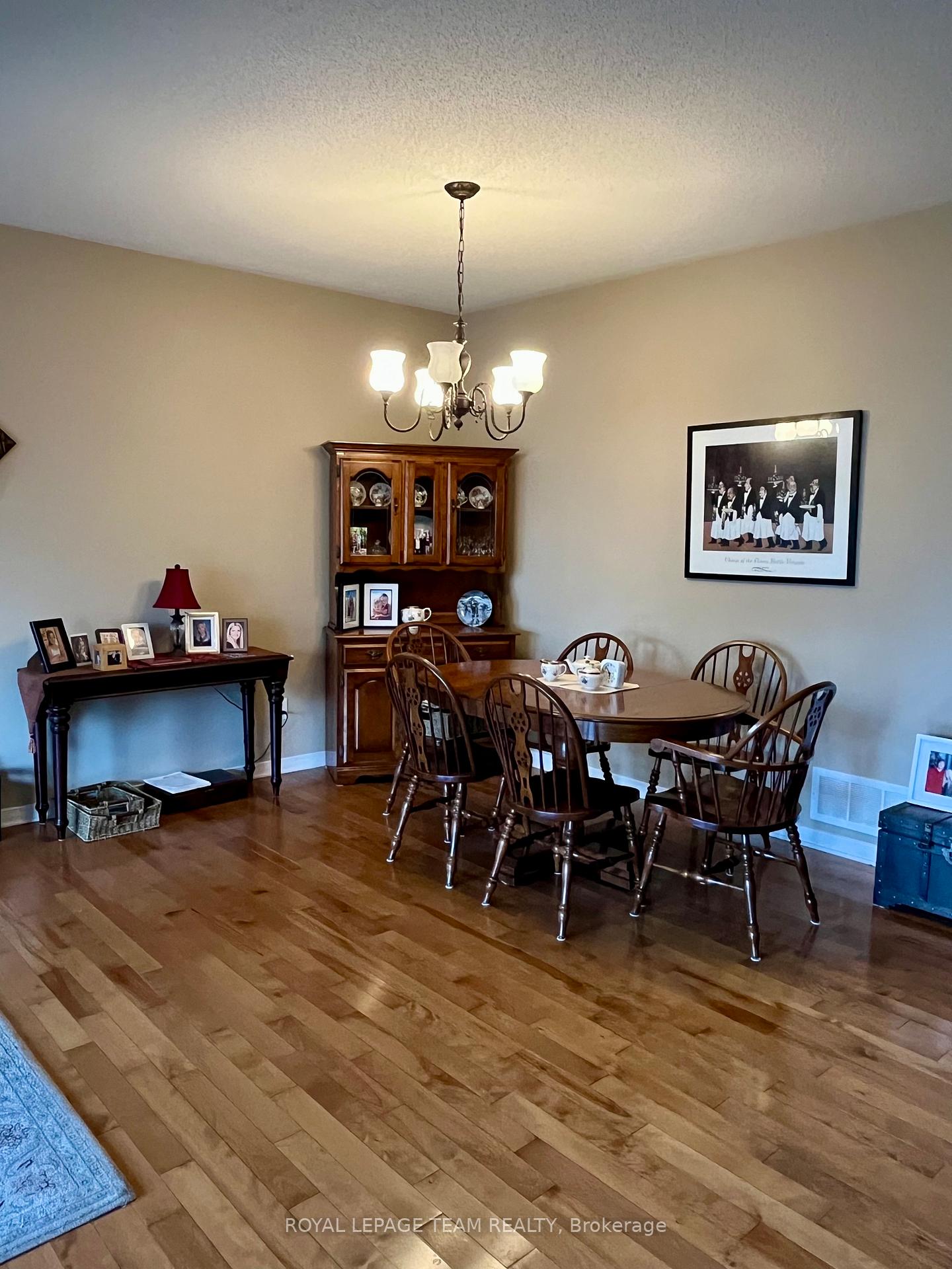 Photo 19 of 20 Moe Robillard Street, Arnprior — HOMEH