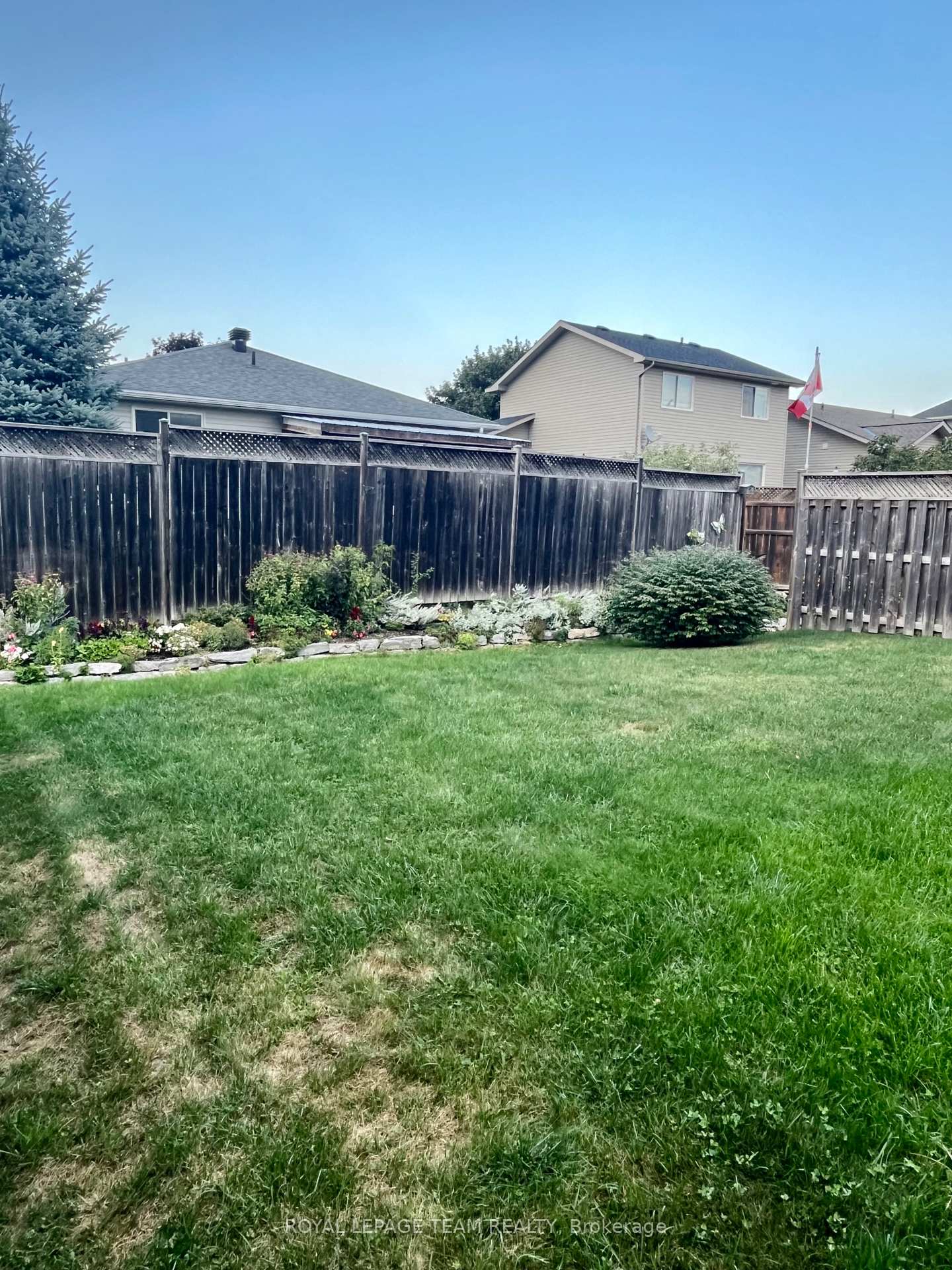 Photo 37 of 20 Moe Robillard Street, Arnprior — HOMEH