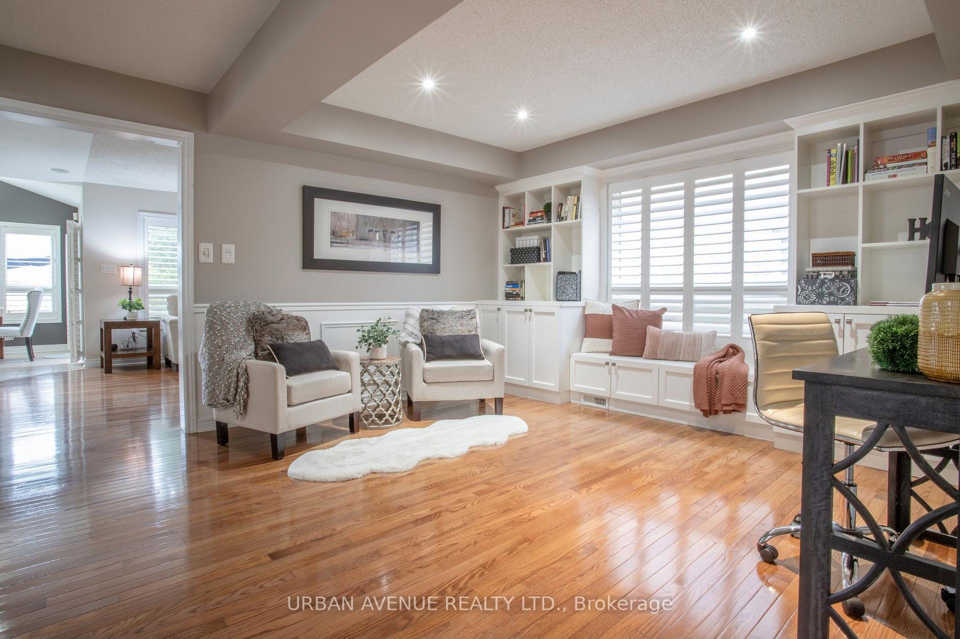 Photo 6 of 25 Darren Avenue, Whitby, Rolling Acres — HOMEH