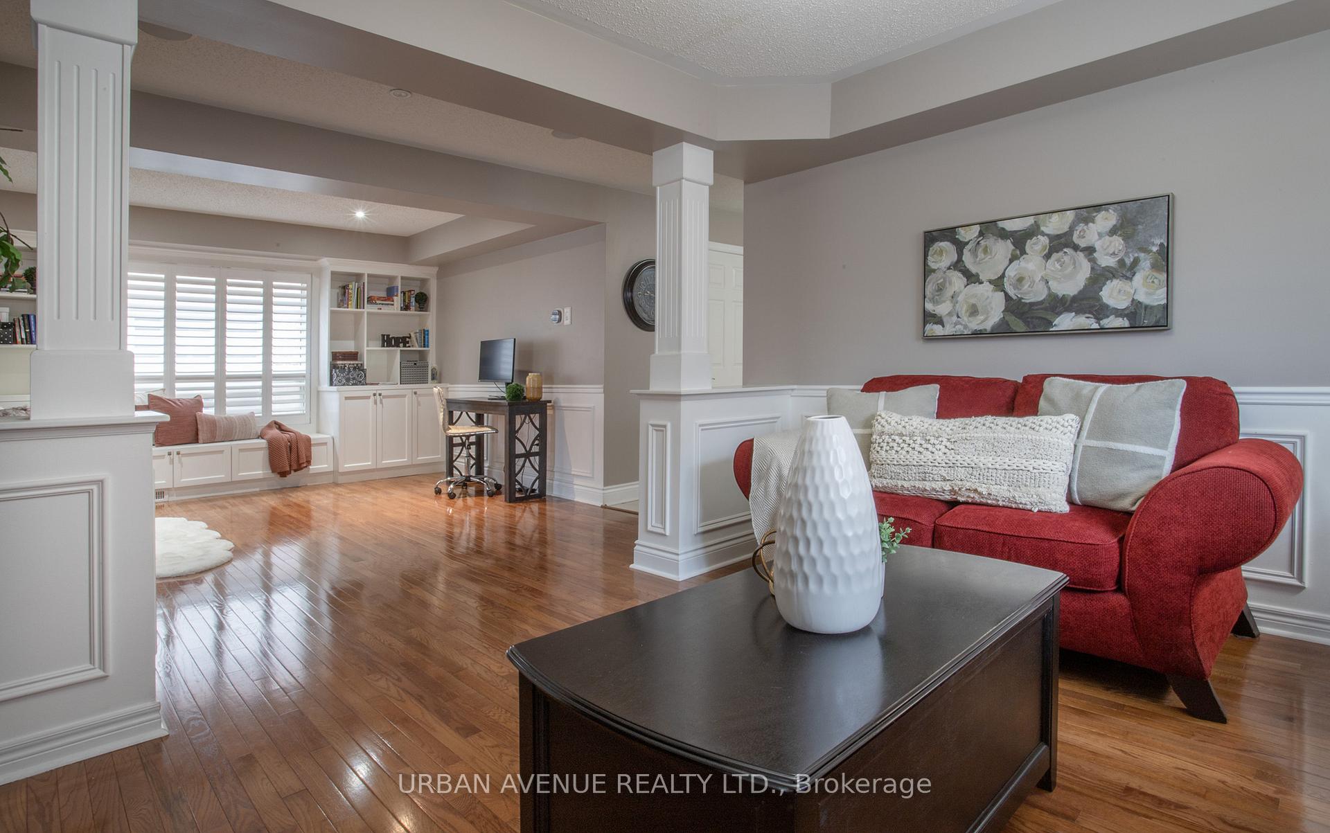 Photo 8 of 25 Darren Avenue, Whitby, Rolling Acres — HOMEH