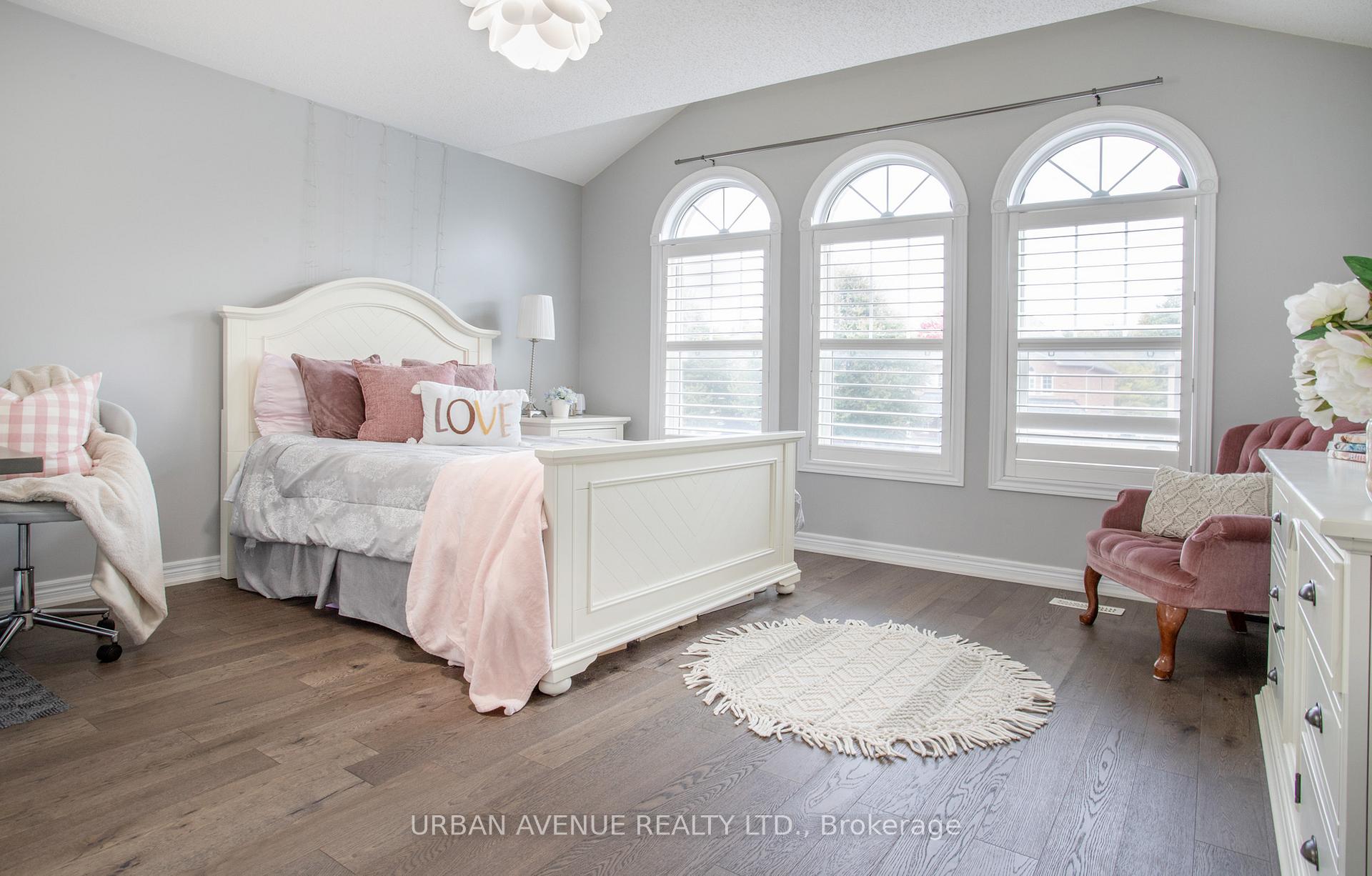 Photo 29 of 25 Darren Avenue, Whitby, Rolling Acres — HOMEH