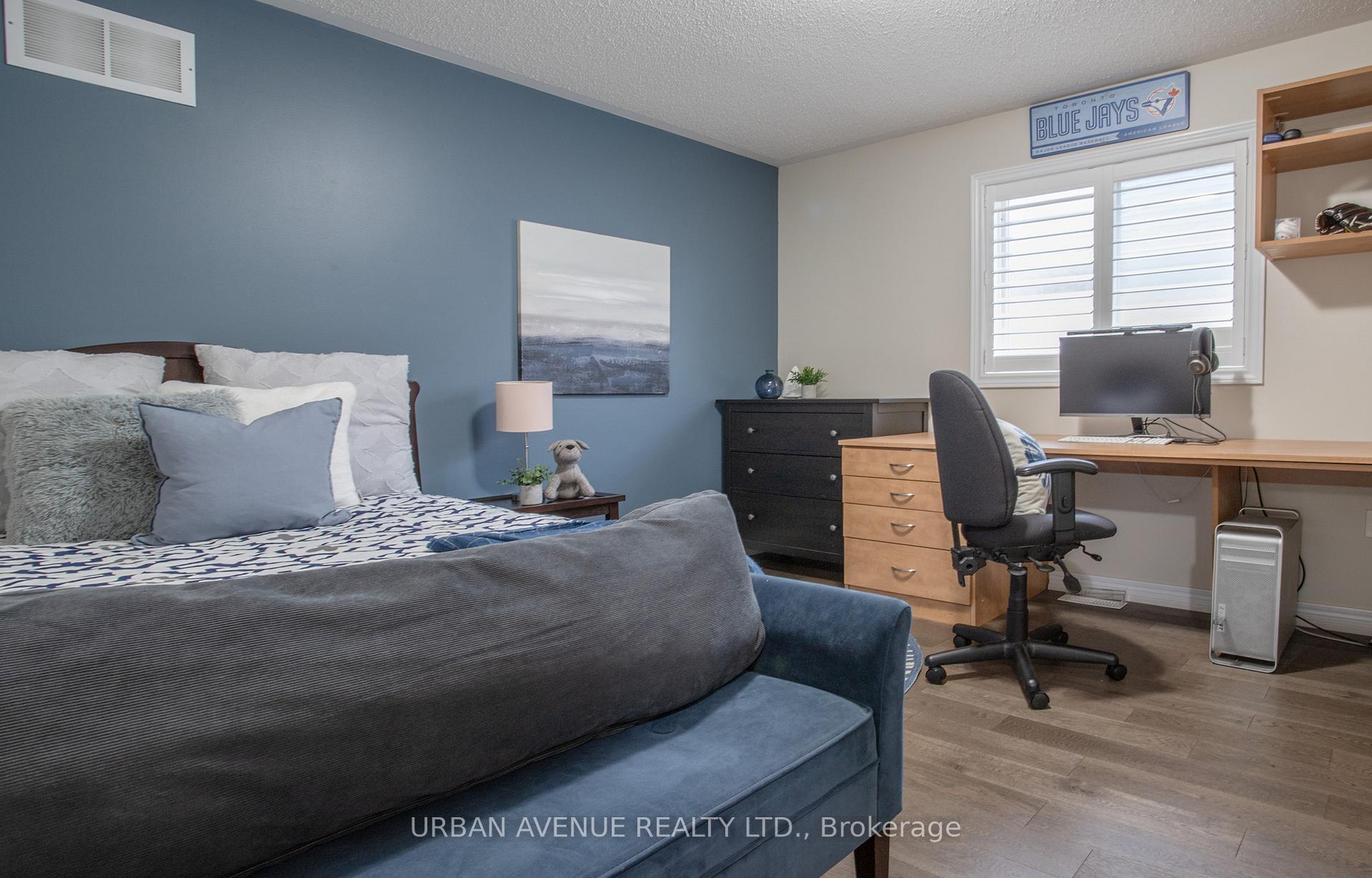 Photo 30 of 25 Darren Avenue, Whitby, Rolling Acres — HOMEH