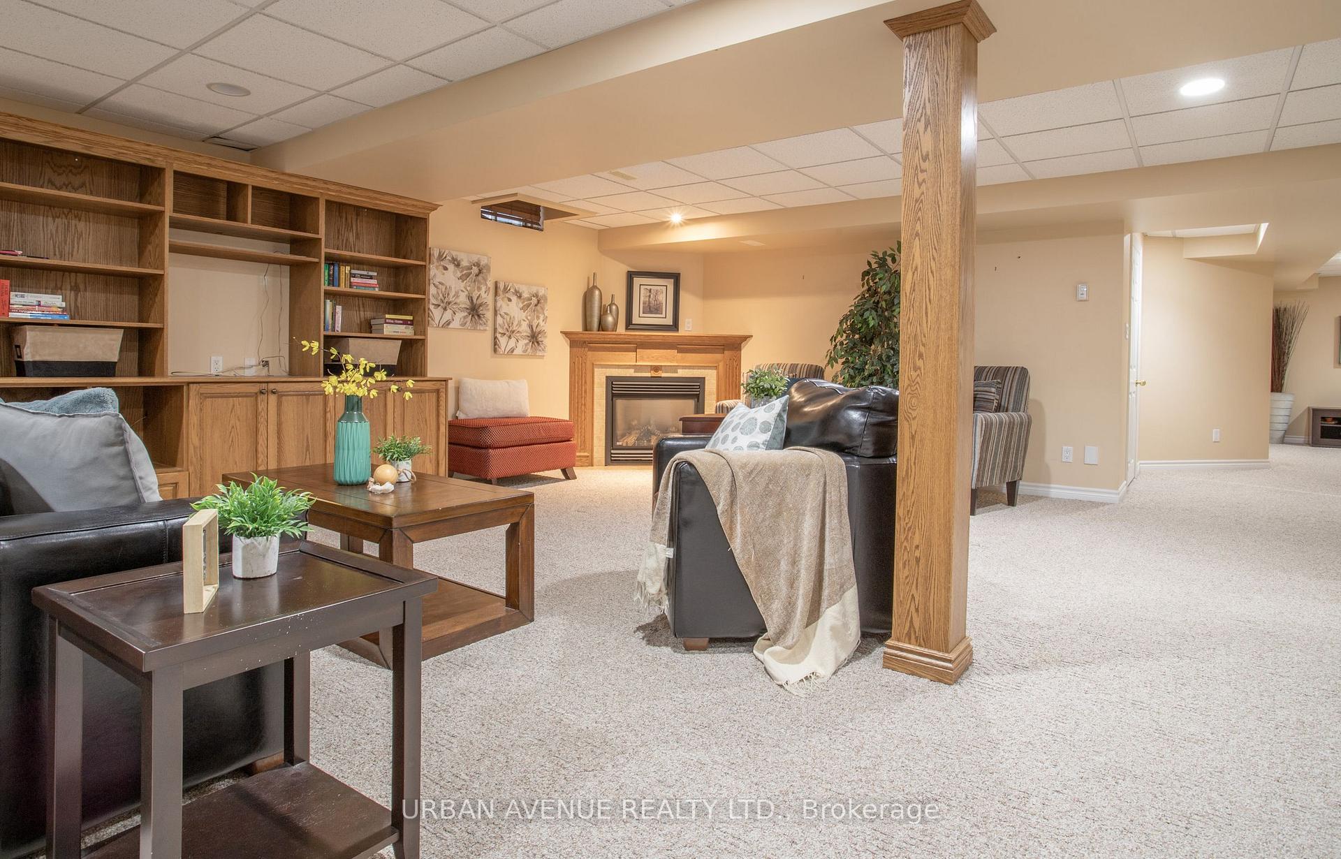 Photo 34 of 25 Darren Avenue, Whitby, Rolling Acres — HOMEH