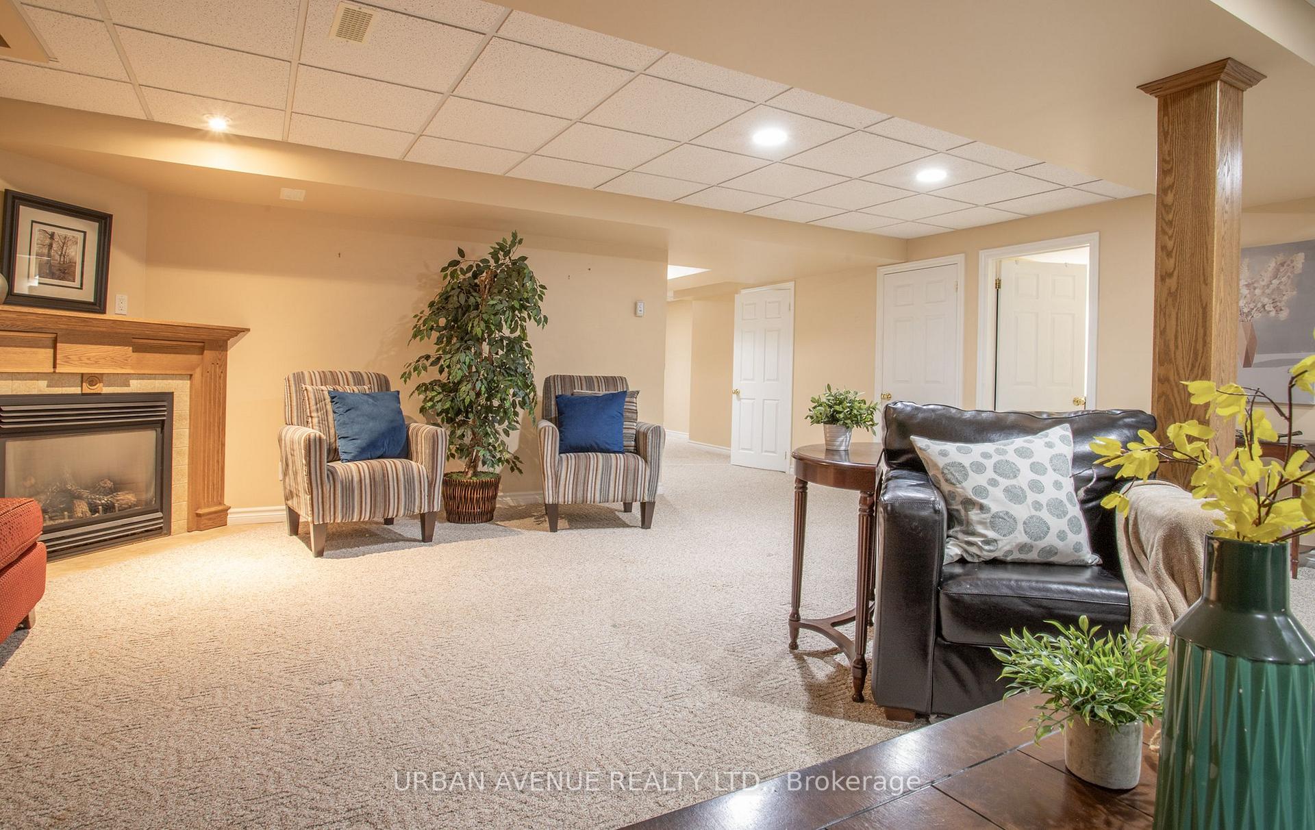 Photo 35 of 25 Darren Avenue, Whitby, Rolling Acres — HOMEH