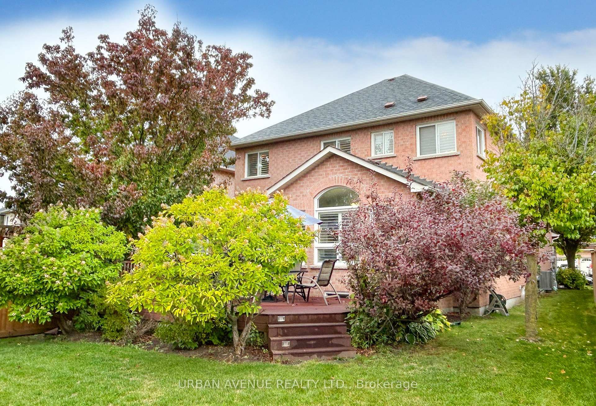 Photo 38 of 25 Darren Avenue, Whitby, Rolling Acres — HOMEH