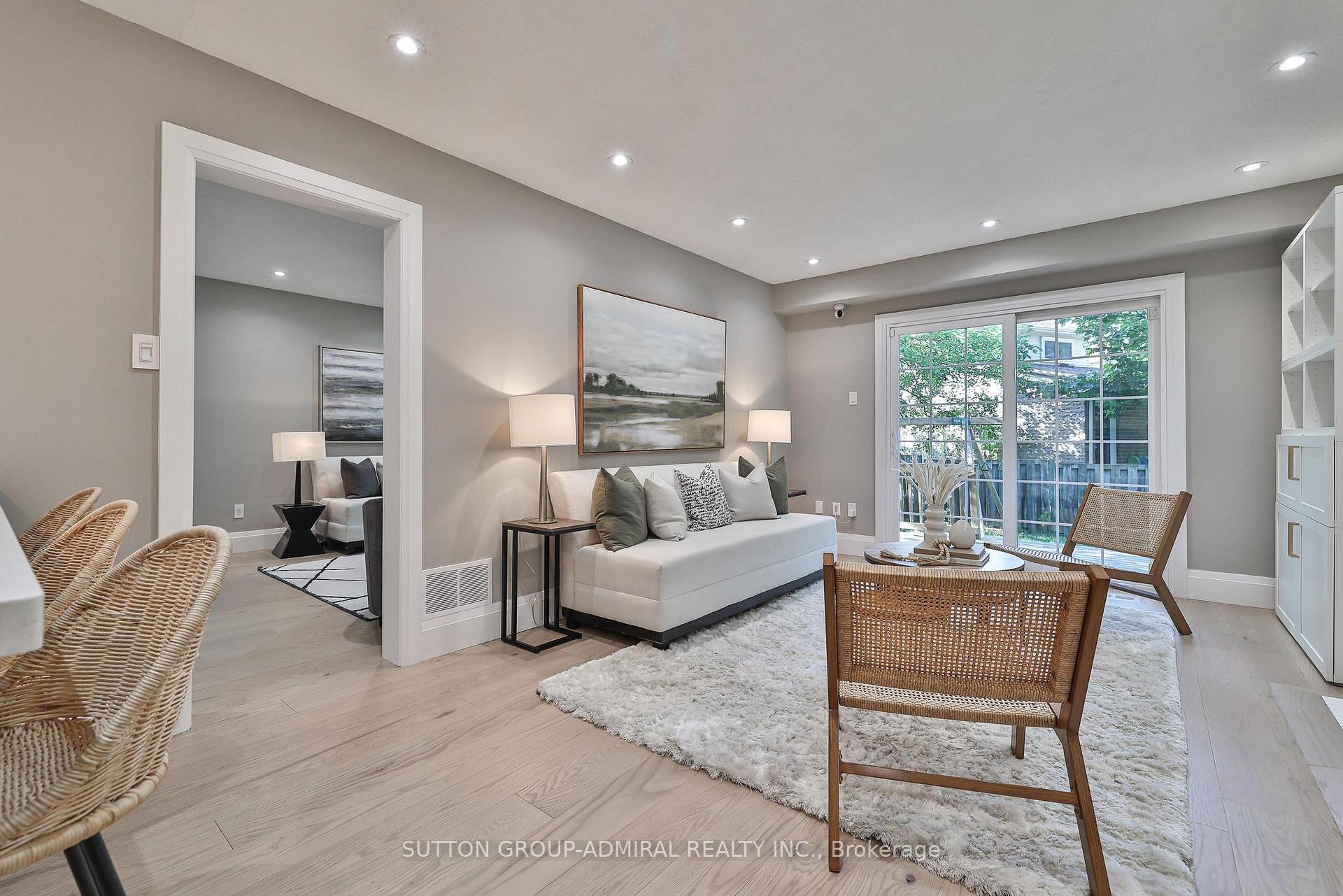 Photo 14 of 258 Mullen Drive, Vaughan, Brownridge — HOMEH