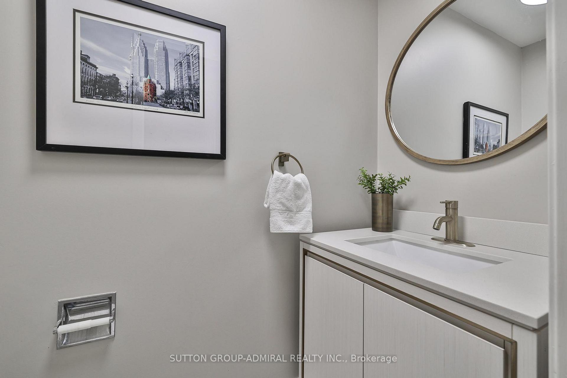 Photo 24 of 258 Mullen Drive, Vaughan, Brownridge — HOMEH