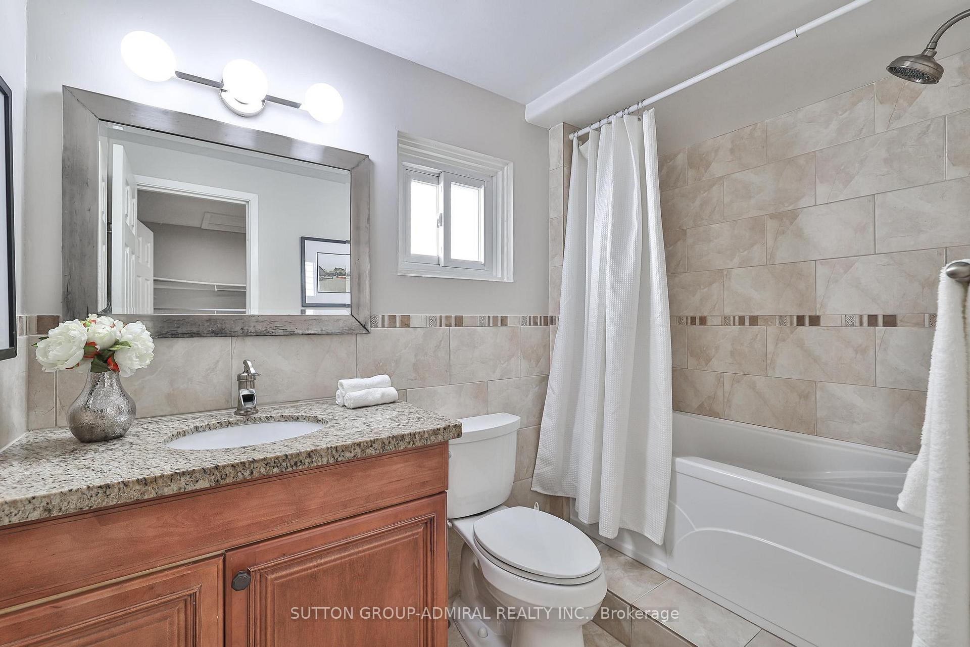 Photo 28 of 258 Mullen Drive, Vaughan, Brownridge — HOMEH