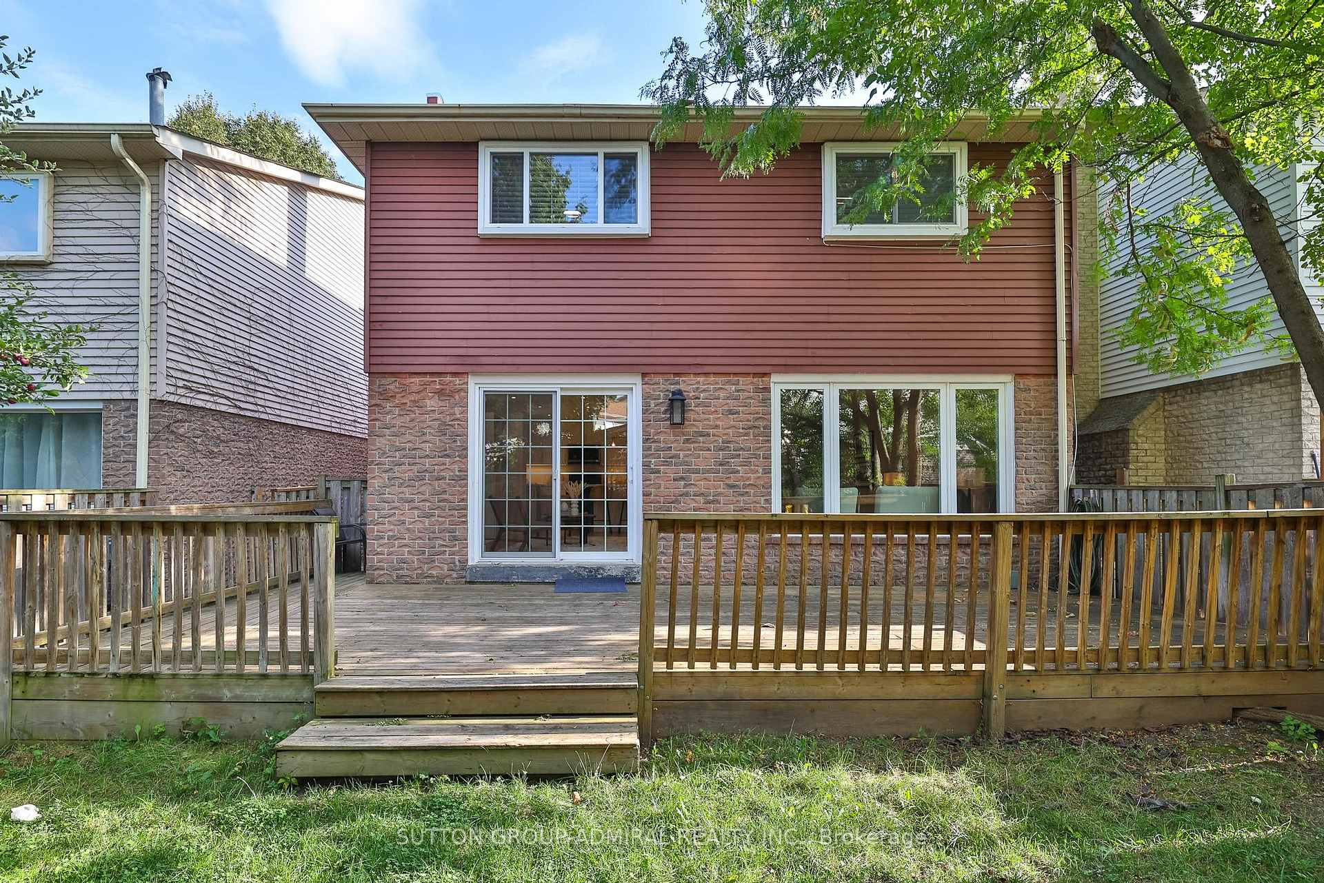 Photo 39 of 258 Mullen Drive, Vaughan, Brownridge — HOMEH