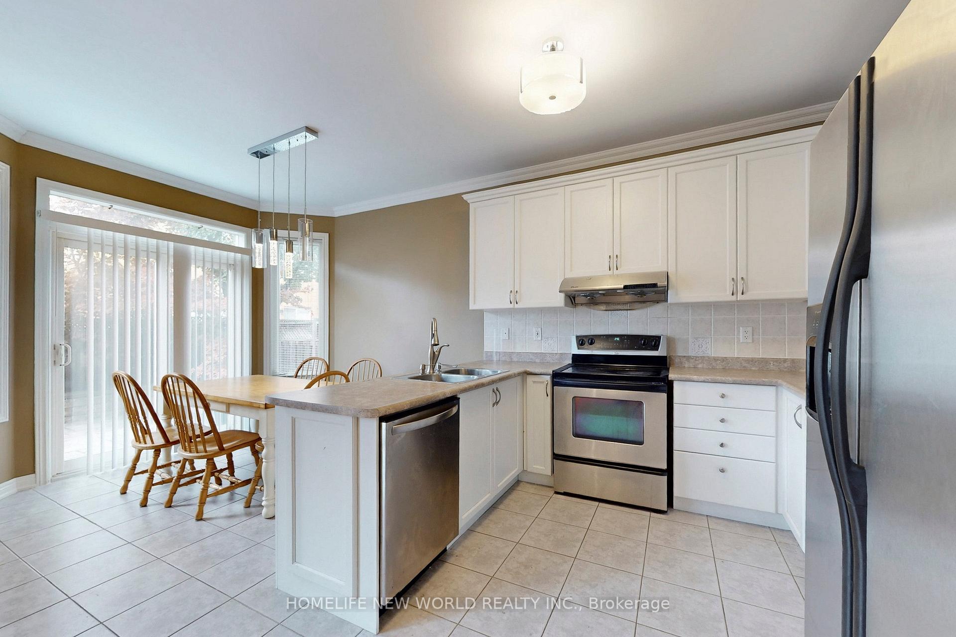 Photo 11 of 74 Saint James Avenue, Vaughan, Vellore Village — HOMEH
