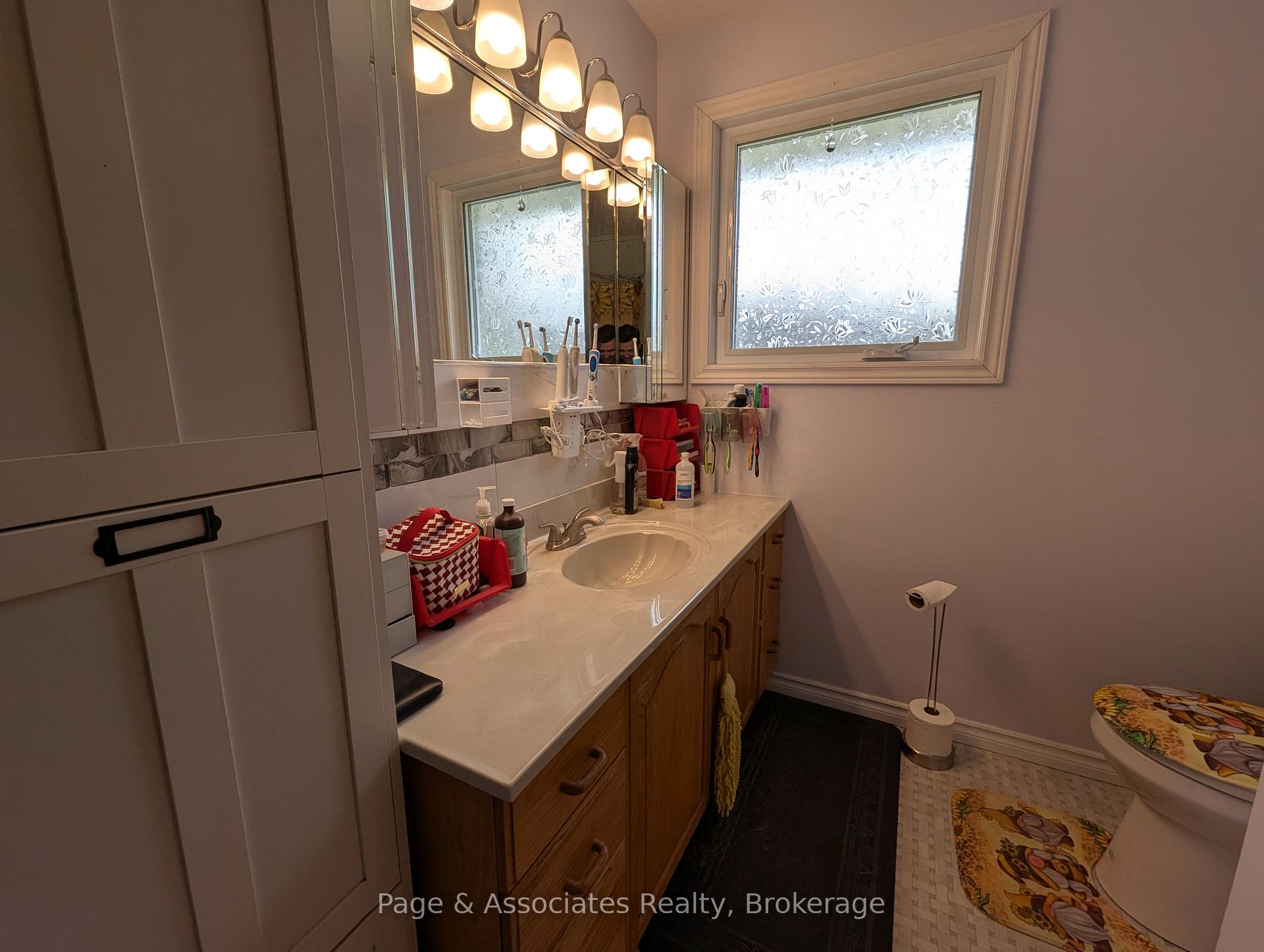 Photo 11 of 282 Salter Street, West Nipissing, Sturgeon Falls — HOMEH