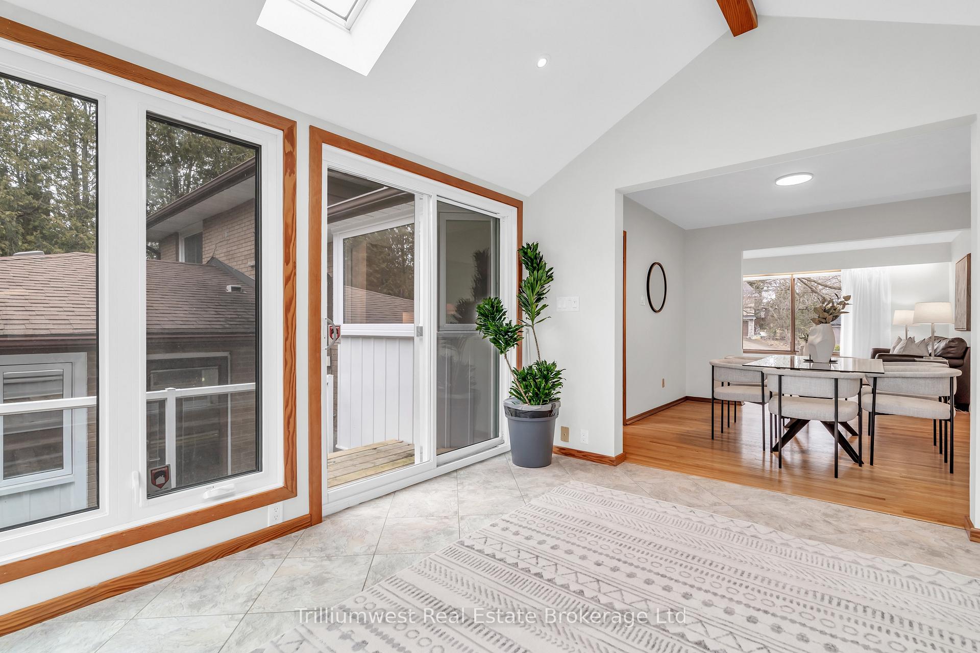 Photo 12 of 266 Lincoln Road, Waterloo — HOMEH