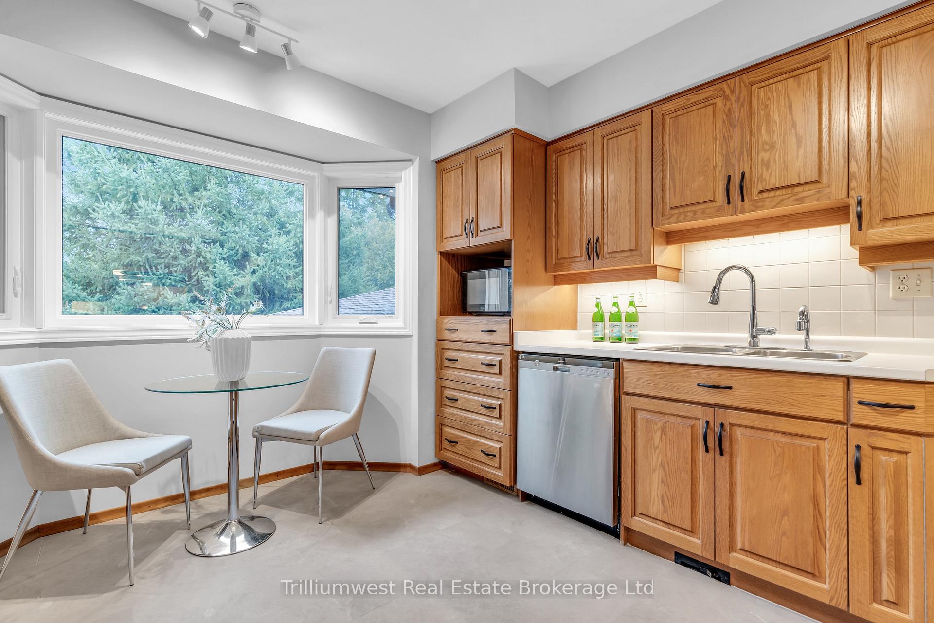 Photo 15 of 266 Lincoln Road, Waterloo — HOMEH