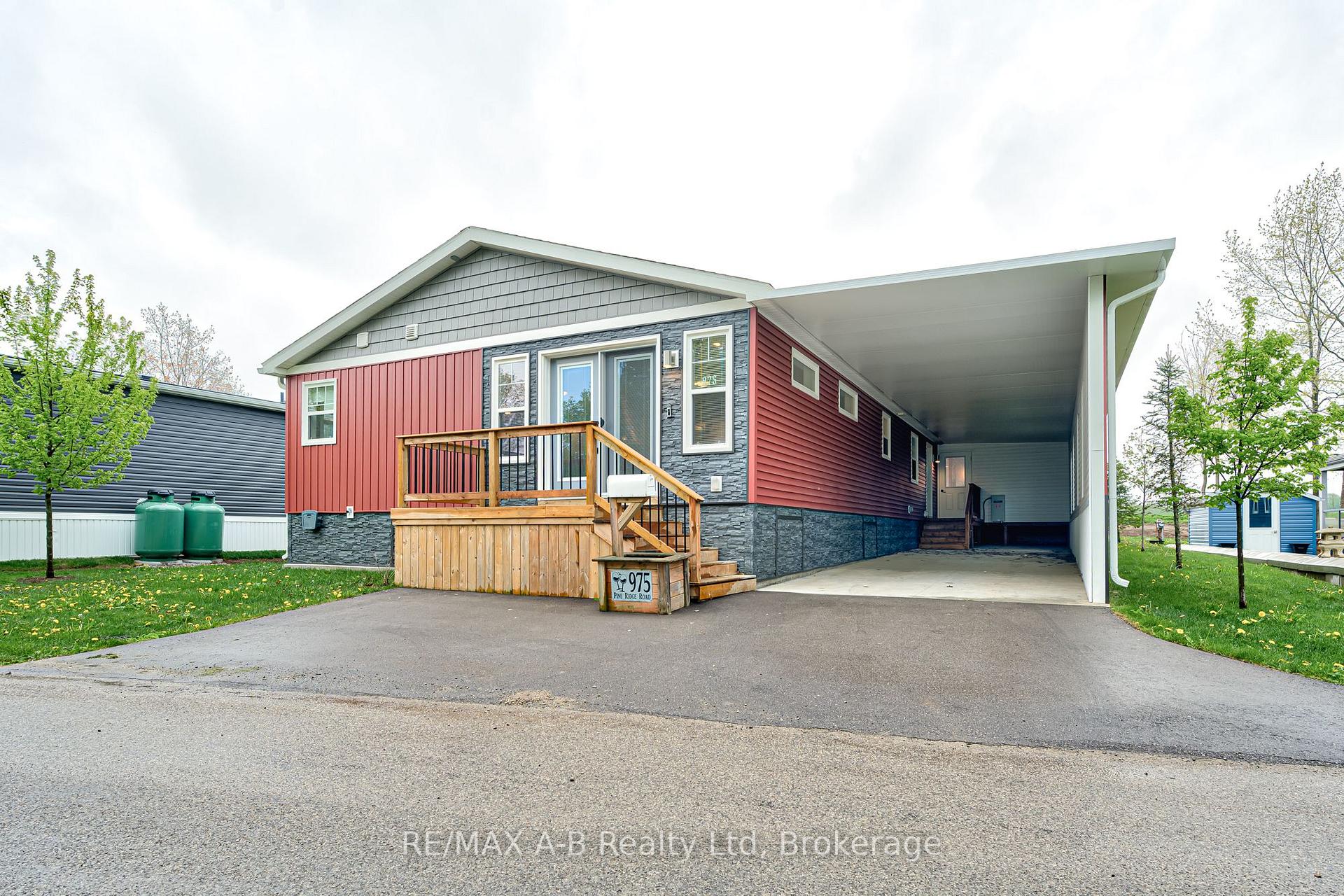 Photo 2 of Unit 975, 316489 31st Line, Zorra, Rural Zorra — HOMEH