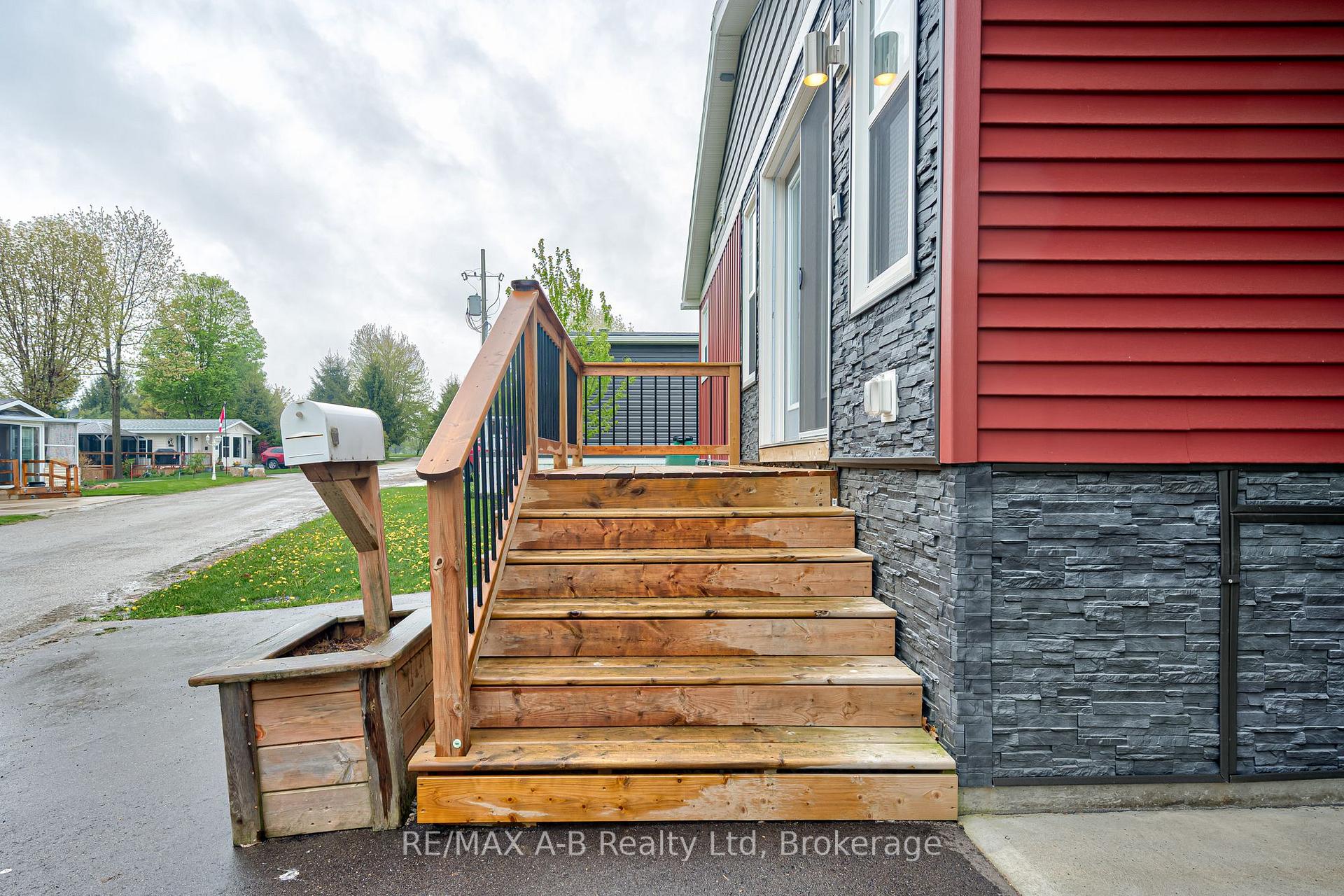Photo 5 of Unit 975, 316489 31st Line, Zorra, Rural Zorra — HOMEH