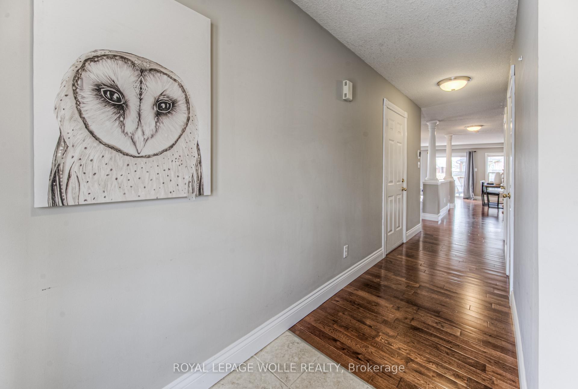 Photo 3 of 759 Butternut Avenue, Waterloo, Columbia Forest — HOMEH
