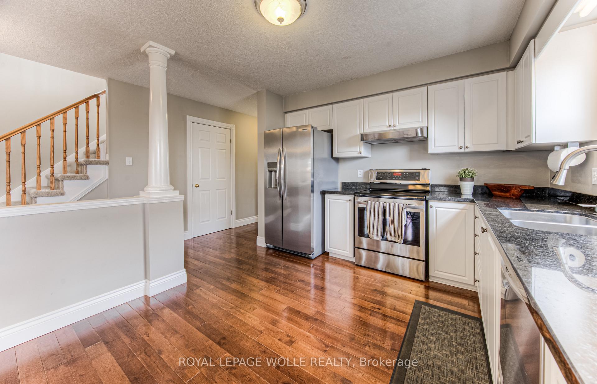 Photo 7 of 759 Butternut Avenue, Waterloo, Columbia Forest — HOMEH