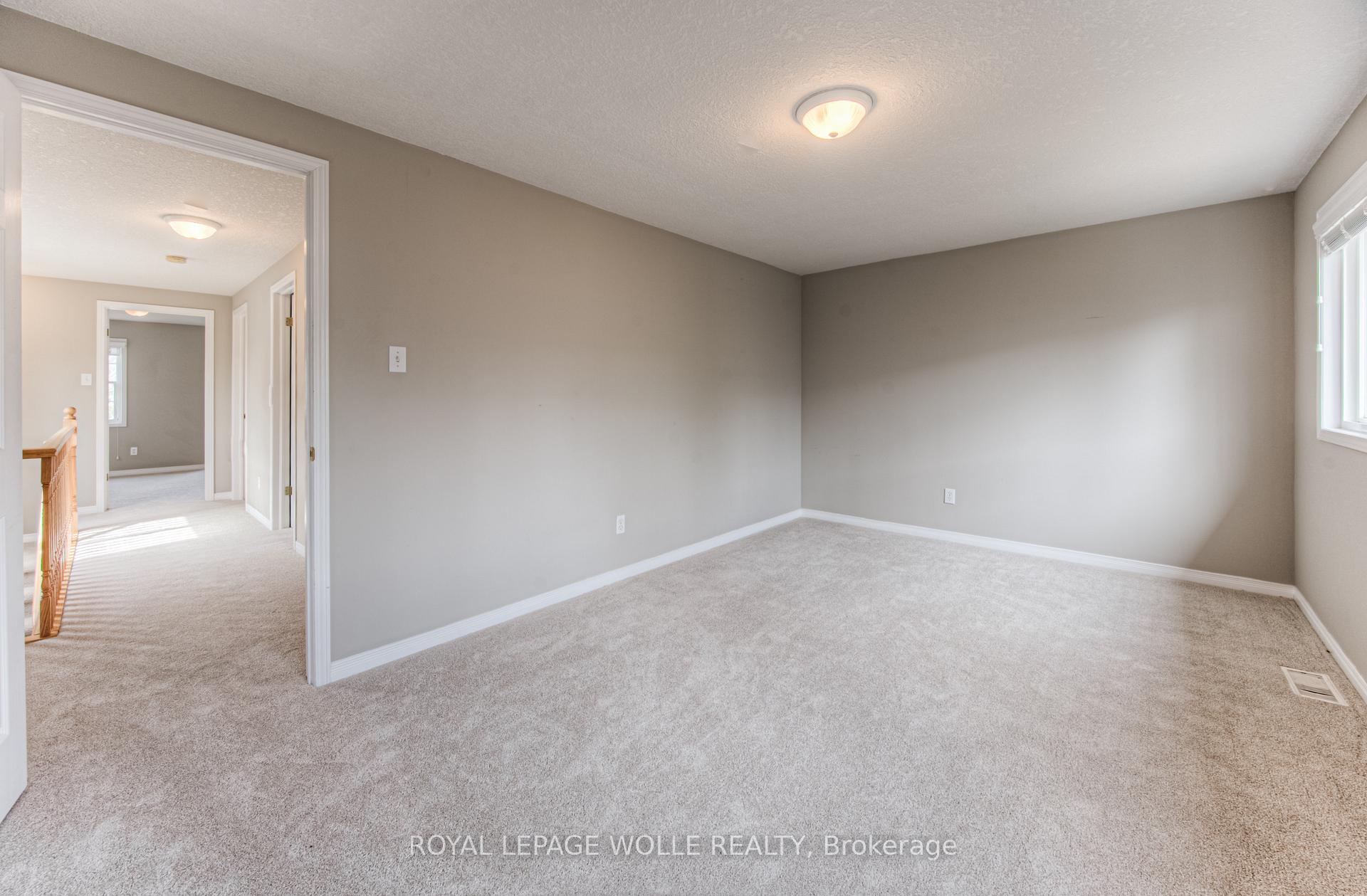 Photo 25 of 759 Butternut Avenue, Waterloo, Columbia Forest — HOMEH