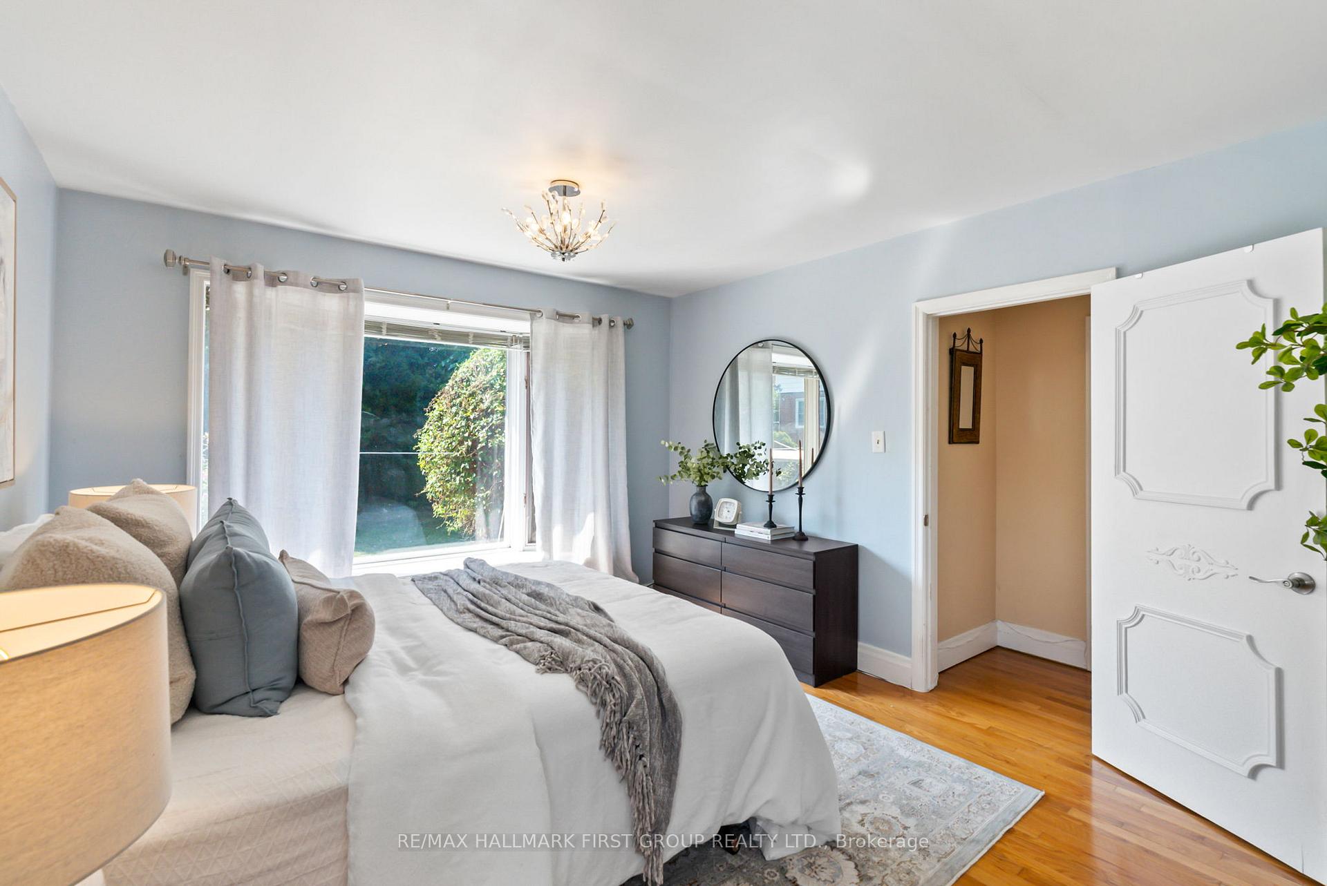 Photo 11 of 205 Saint Peter Street, Whitby, Downtown Whitby — HOMEH