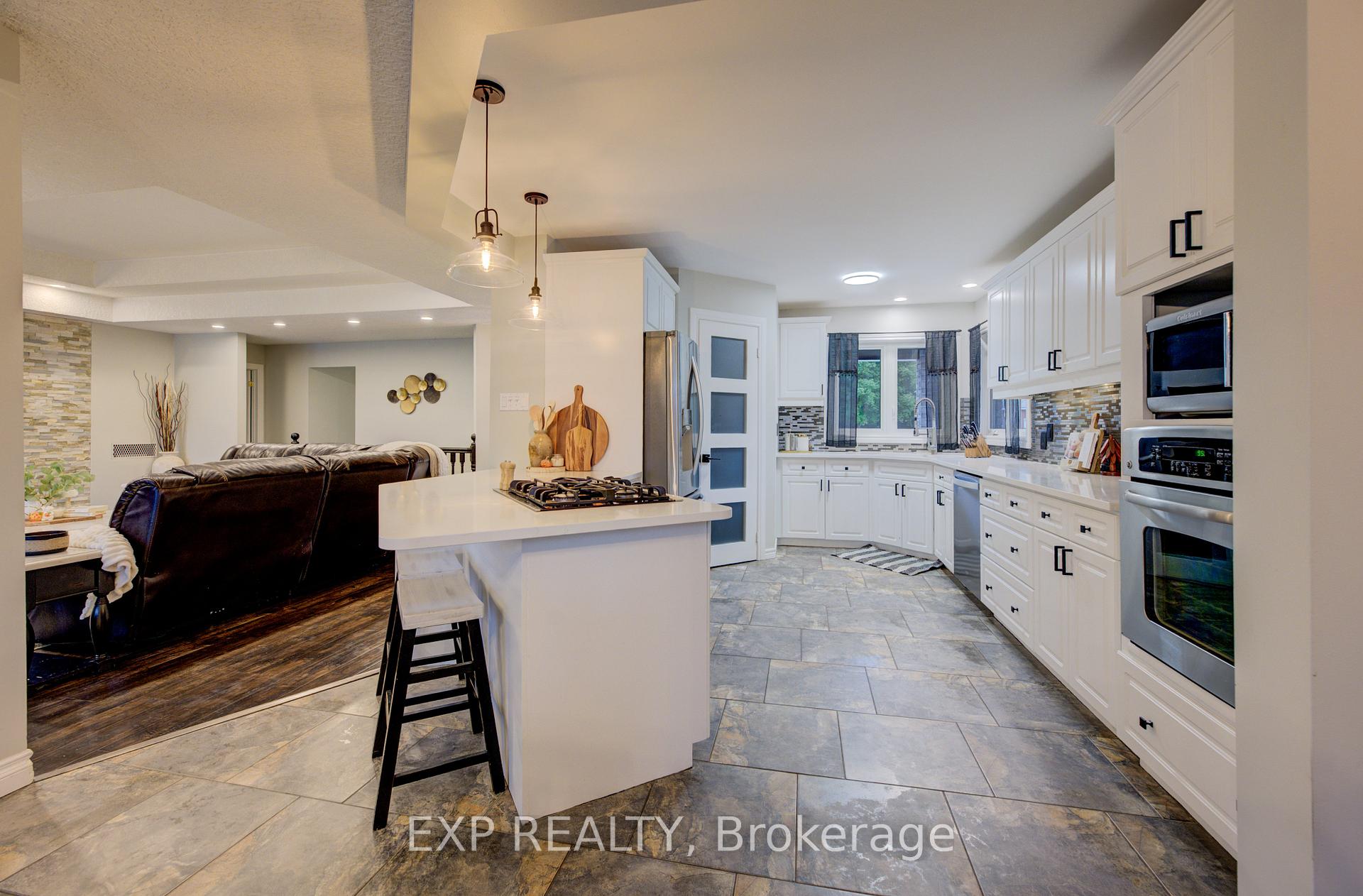 Photo 9 of 28 Musselman Crescent, Woolwich — HOMEH