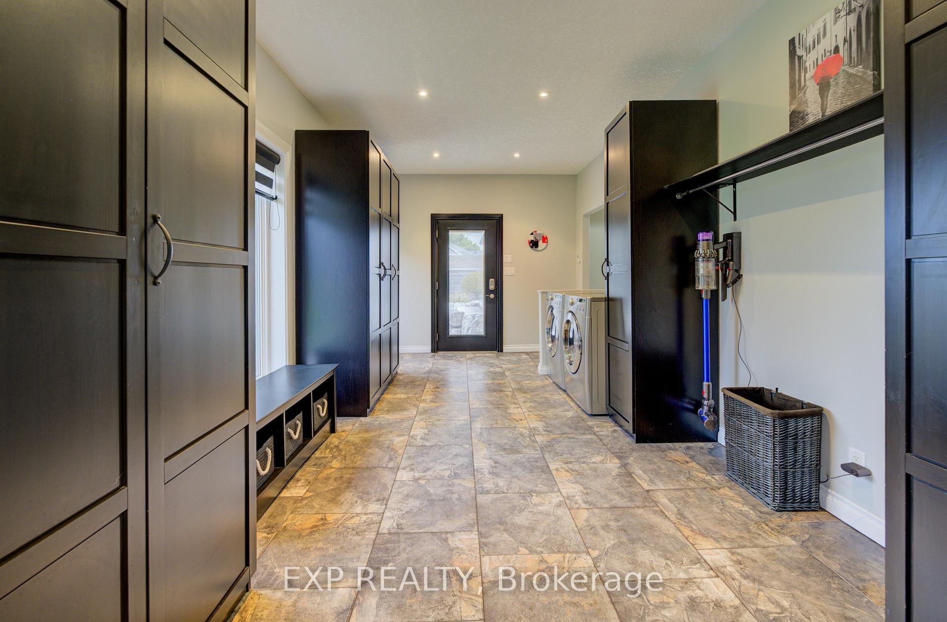 Photo 15 of 28 Musselman Crescent, Woolwich — HOMEH