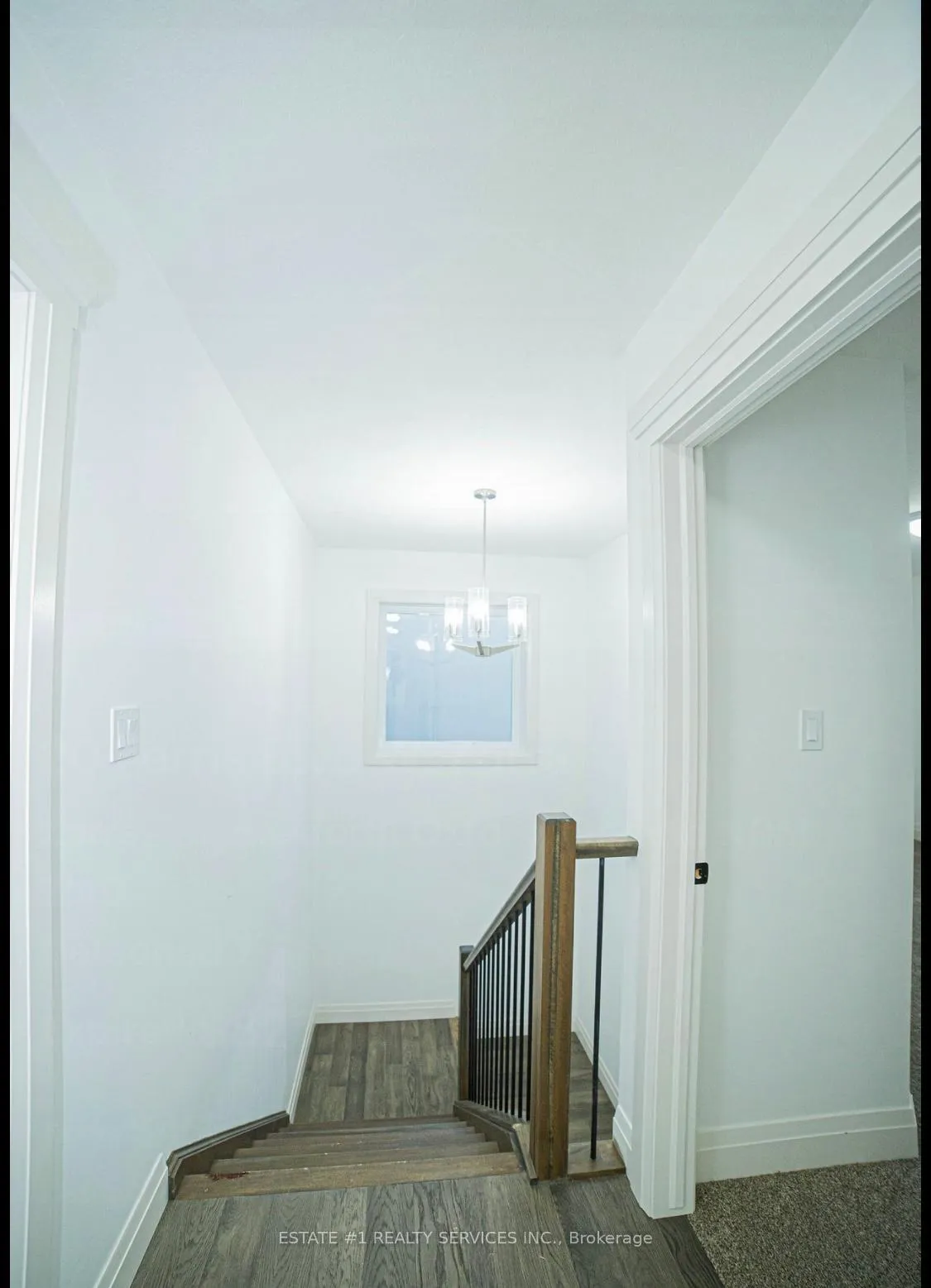 Photo 10 of 20 Ferris Boulevard W, Zorra, Thamesford — HOMEH
