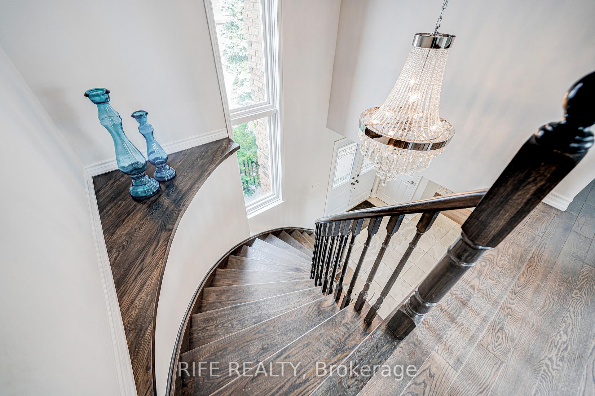 Photo 21 of 41 Briarwood Road, Markham, Unionville — HOMEH