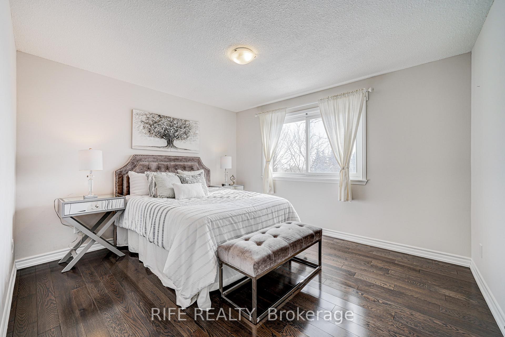 Photo 27 of 41 Briarwood Road, Markham, Unionville — HOMEH