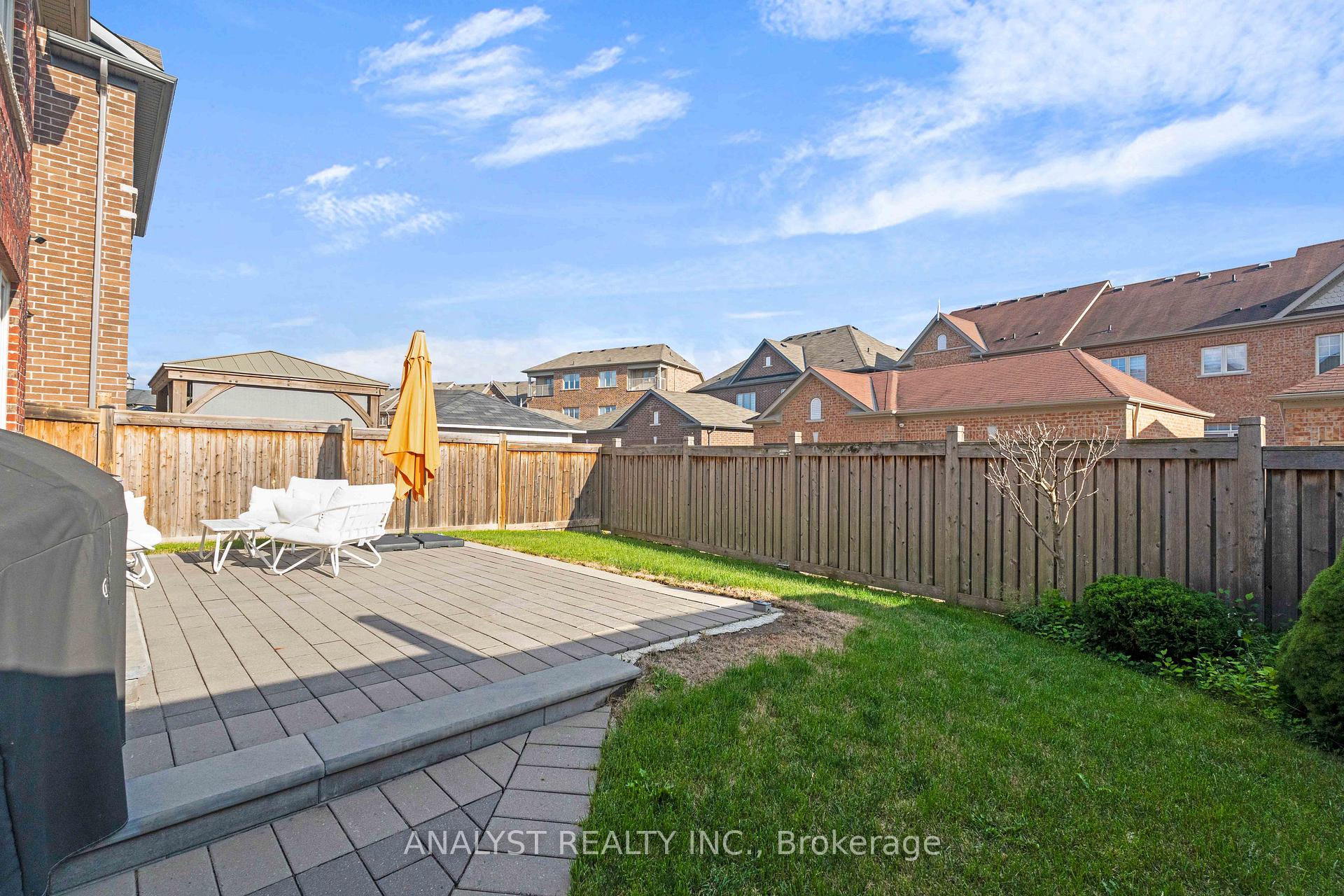 Photo 29 of 17 Herzl Street, Vaughan, Kleinburg — HOMEH