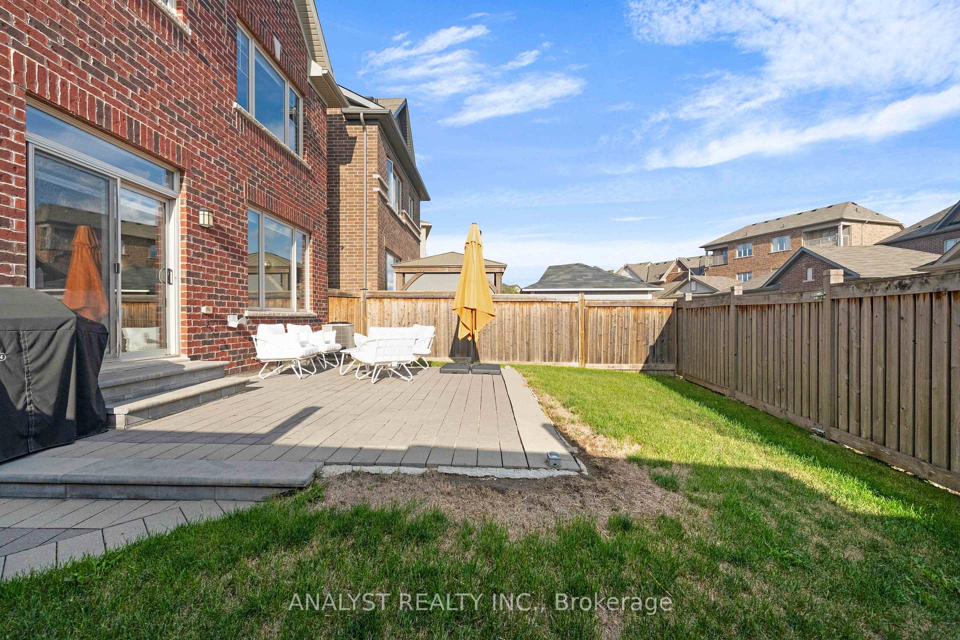 Photo 30 of 17 Herzl Street, Vaughan, Kleinburg — HOMEH