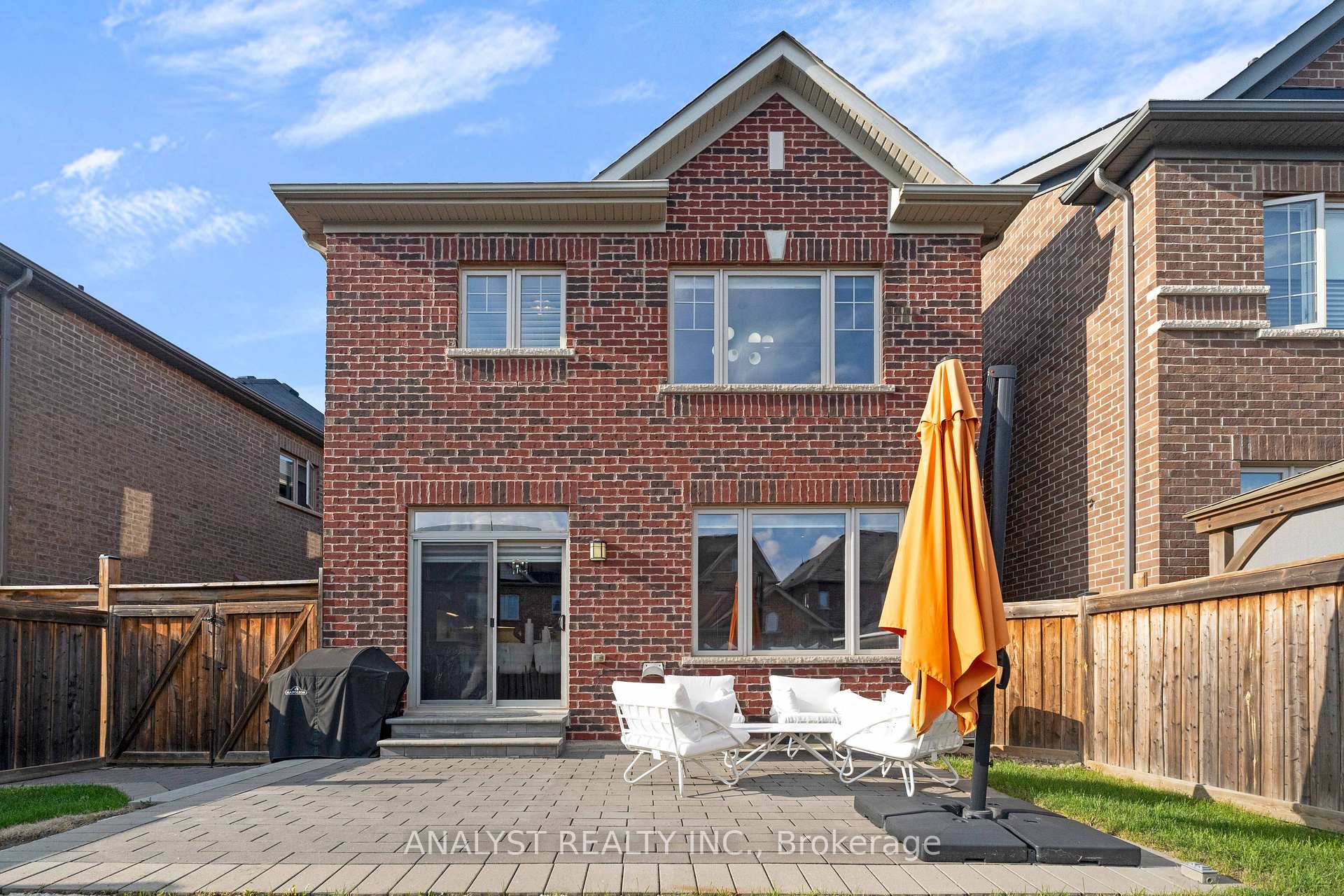Photo 32 of 17 Herzl Street, Vaughan, Kleinburg — HOMEH