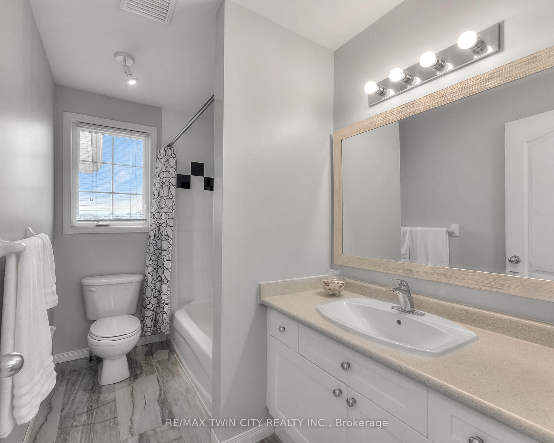 Photo 26 of 755 Shediac Crescent, Waterloo — HOMEH