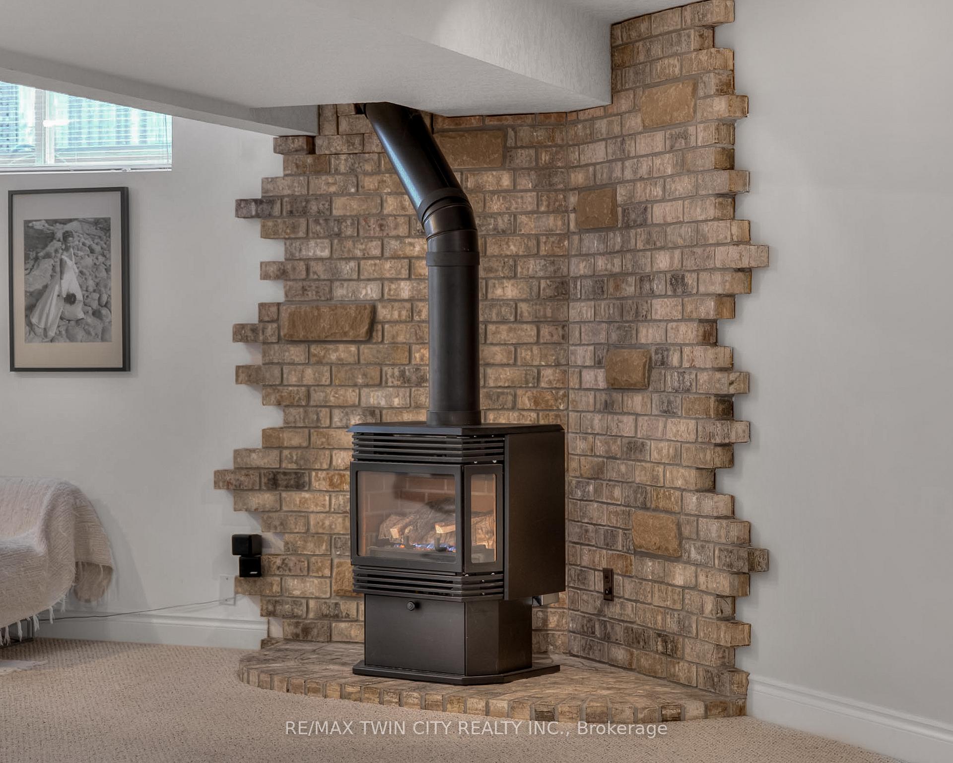 Photo 34 of 755 Shediac Crescent, Waterloo — HOMEH