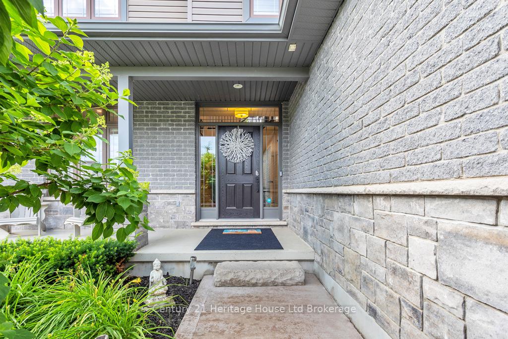 Photo 3 of 12 Oliver Crescent, Zorra, Thamesford — HOMEH
