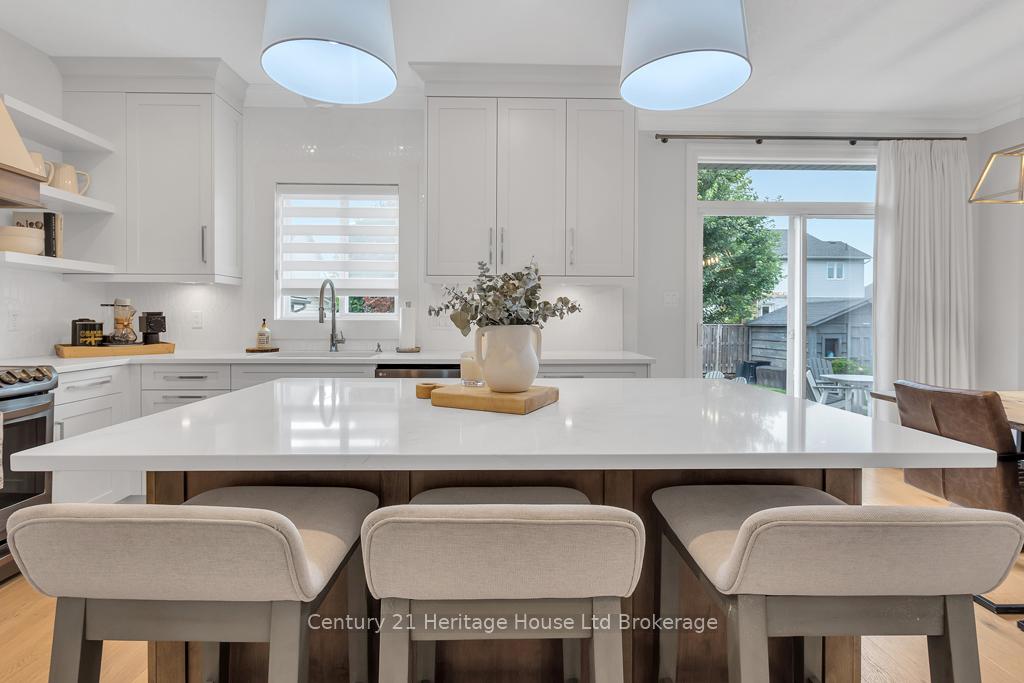 Photo 9 of 12 Oliver Crescent, Zorra, Thamesford — HOMEH