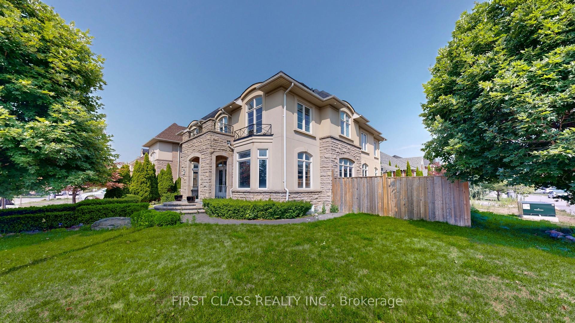 Photo 13 of 69 Weslock Crescent, Aurora, Bayview Northeast — HOMEH