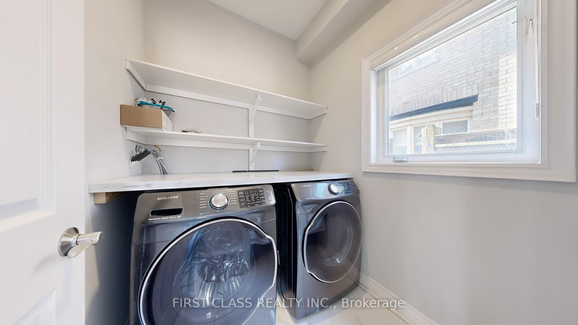Photo 23 of 69 Weslock Crescent, Aurora, Bayview Northeast — HOMEH