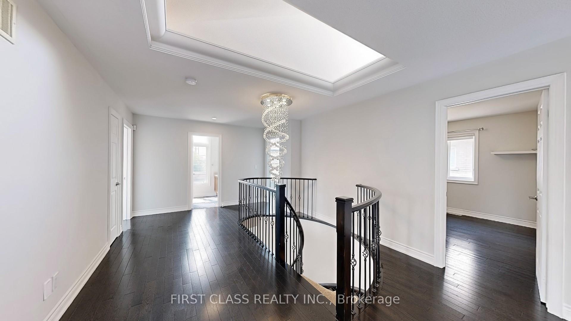 Photo 26 of 69 Weslock Crescent, Aurora, Bayview Northeast — HOMEH
